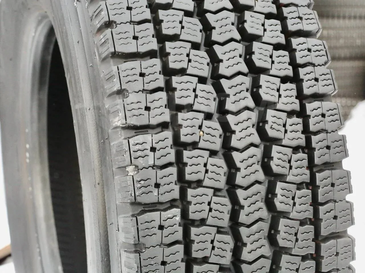 12R22.5 (315/80R22.5) TOYO M919 - миниатюра 5