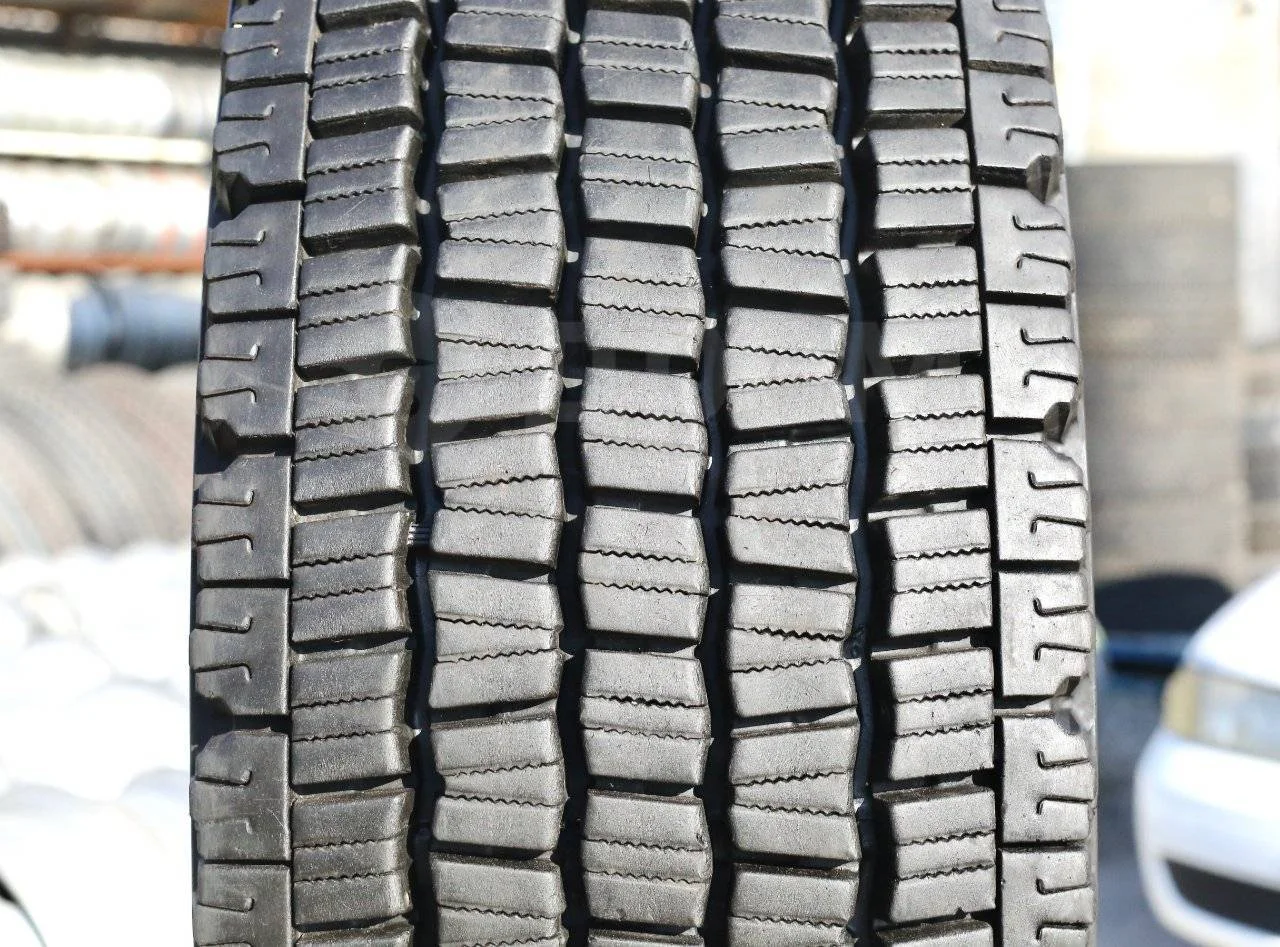 295/80R22.5 Dunlop SP081 - миниатюра 2