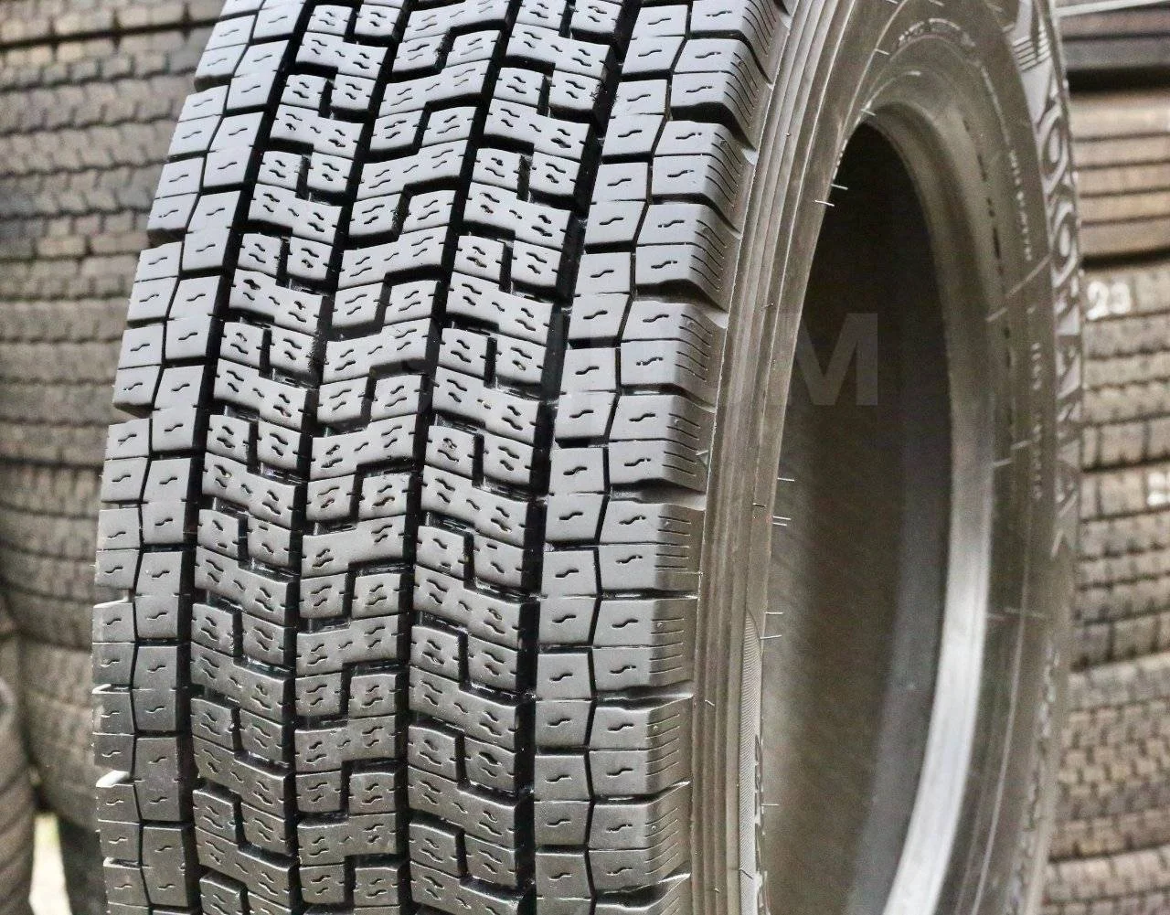 295/80R22.5 Yokohama ZEN 903ZW - миниатюра 6