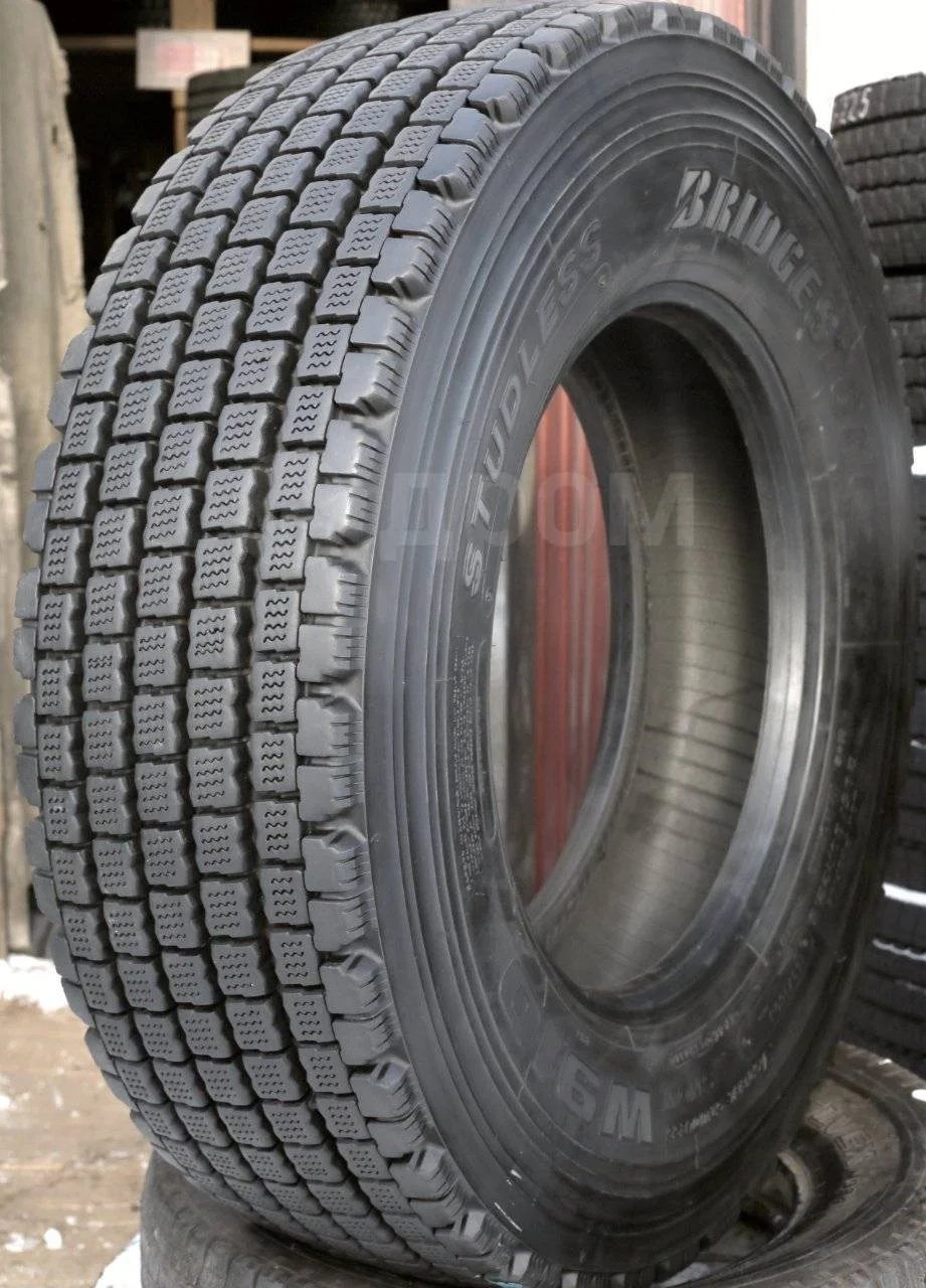 295/80R22.5 Bridgestone W910 - миниатюра 2