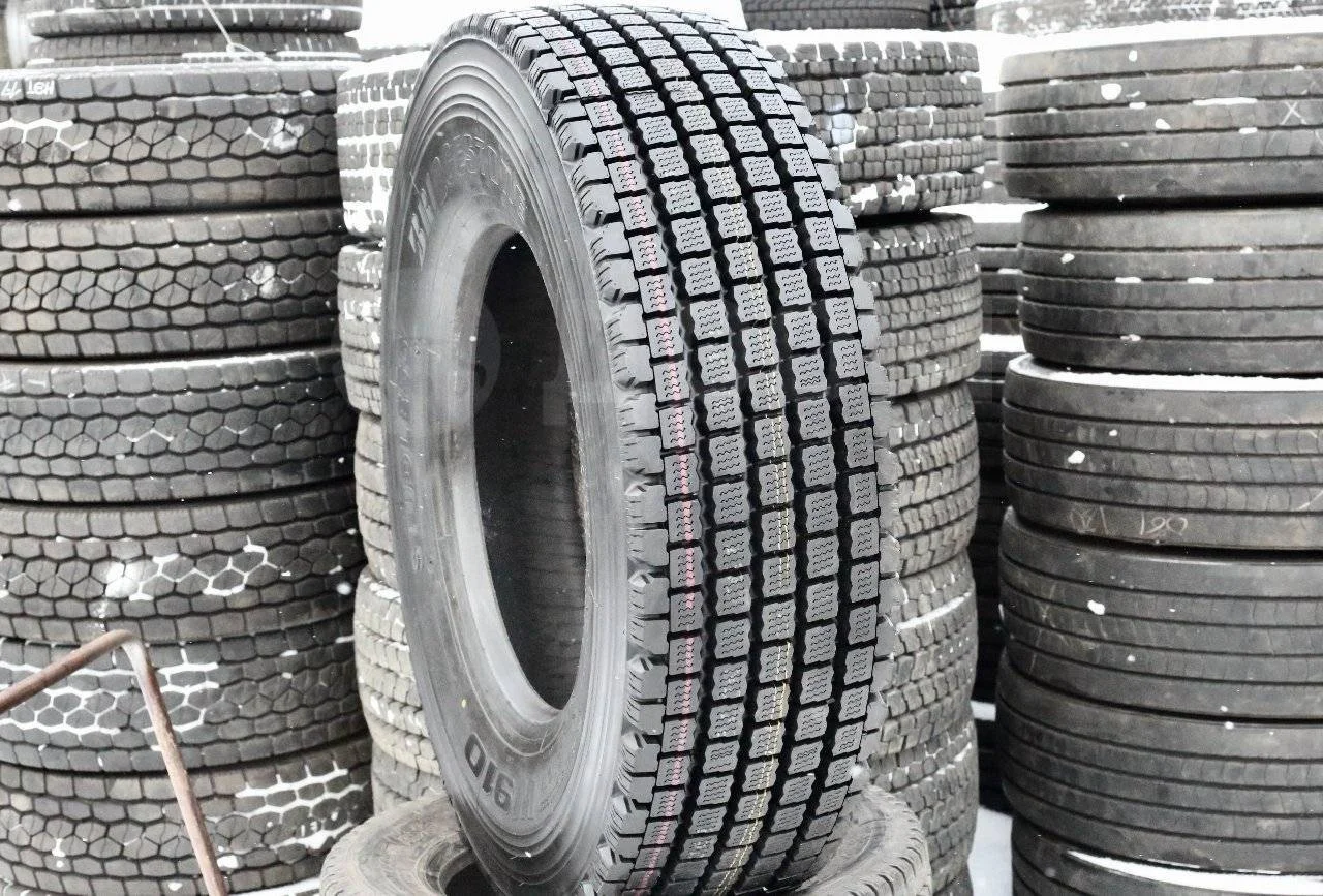 295/80R22.5 Bridgestone W910 - миниатюра 3