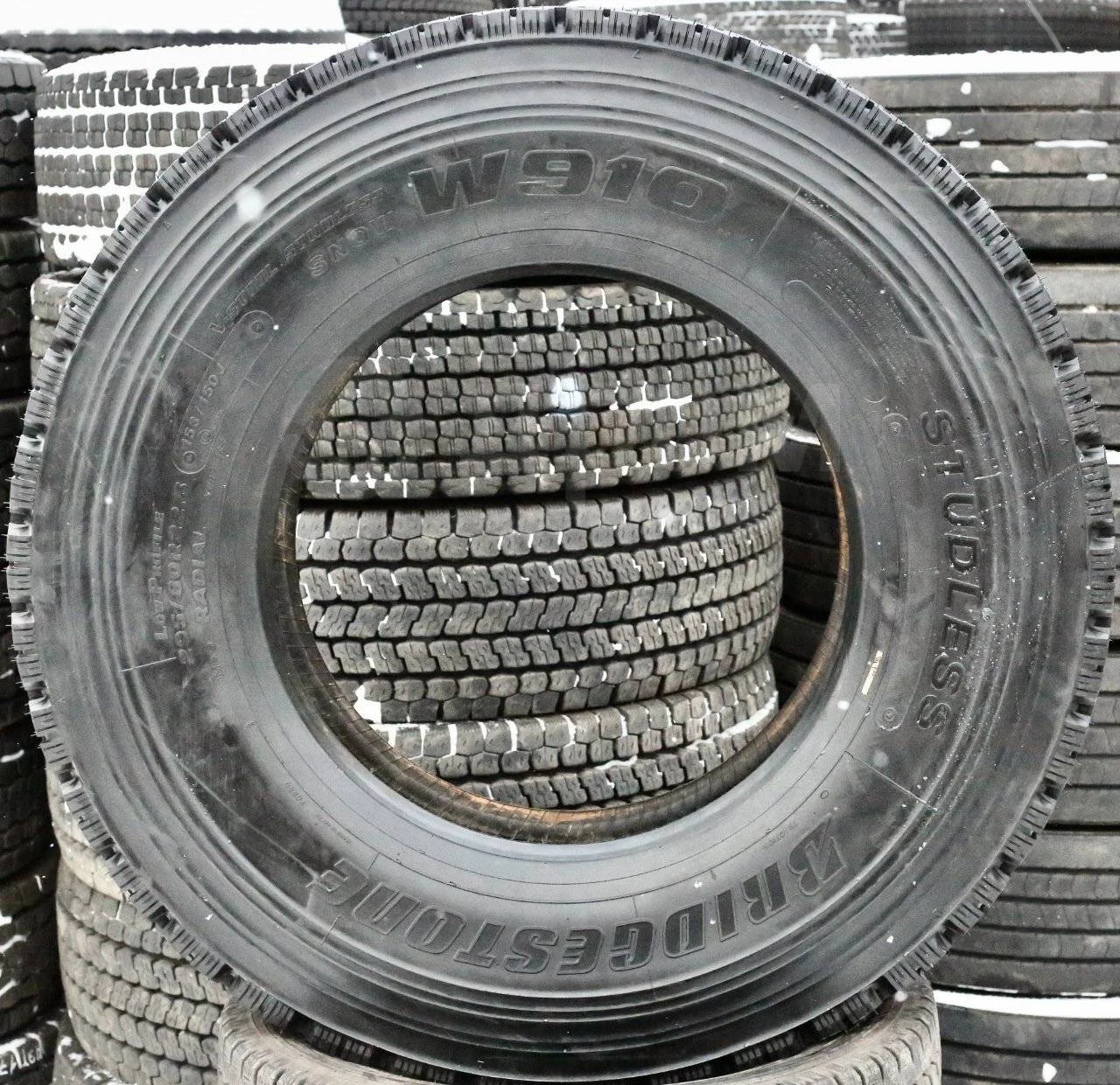 295/80R22.5 Bridgestone W910 - миниатюра 8