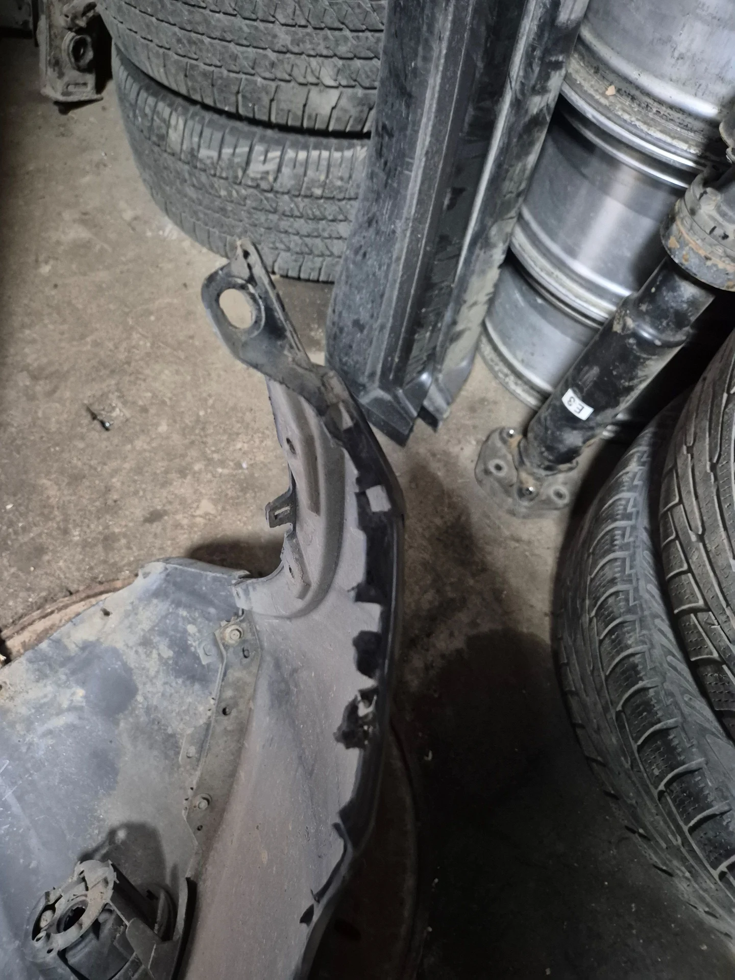 Infiniti Fx35 Fx37 Fx50 Бампер в сборе Дефект - миниатюра 9