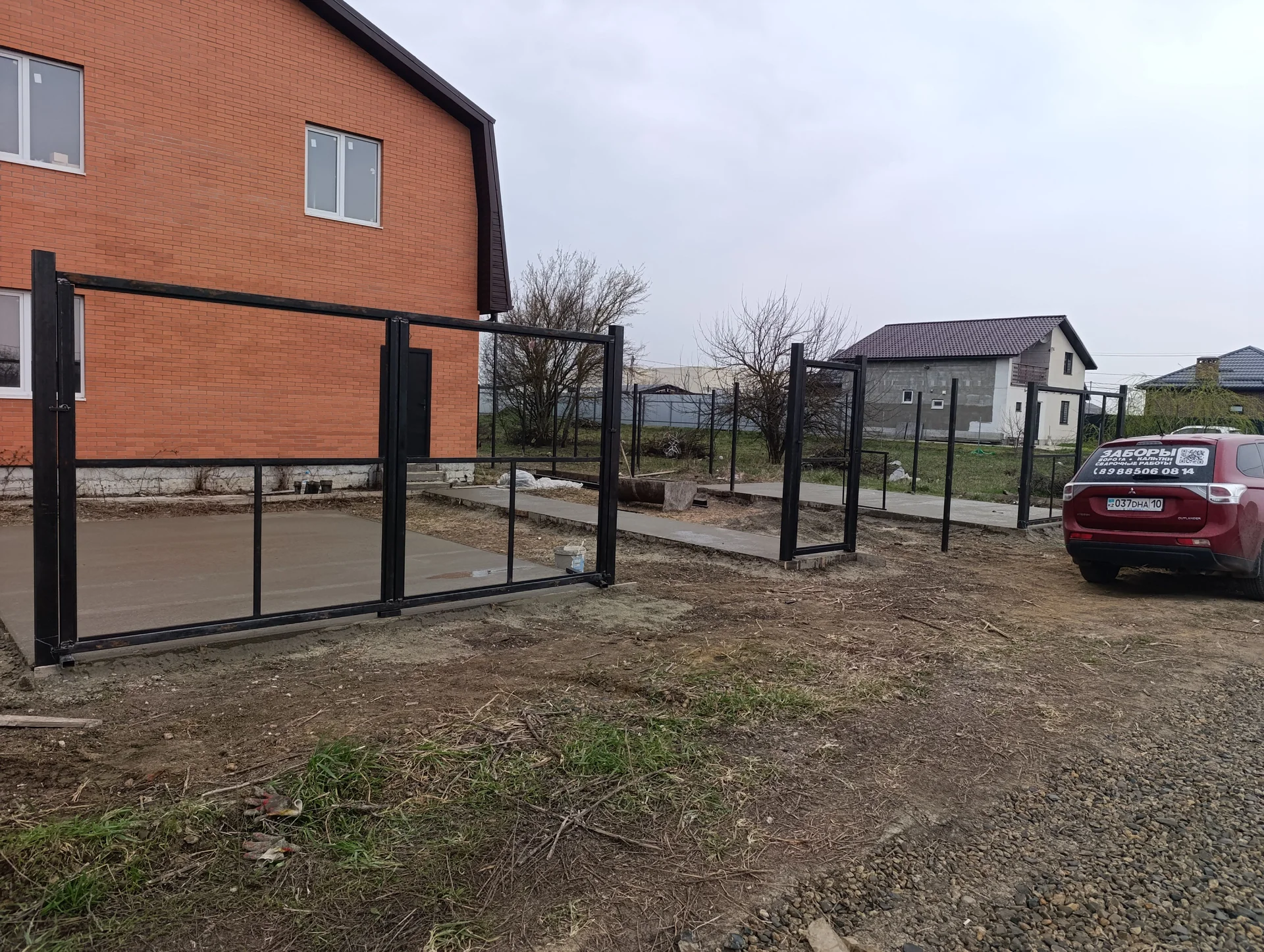 Установка забора, сварочные работы - миниатюра 2