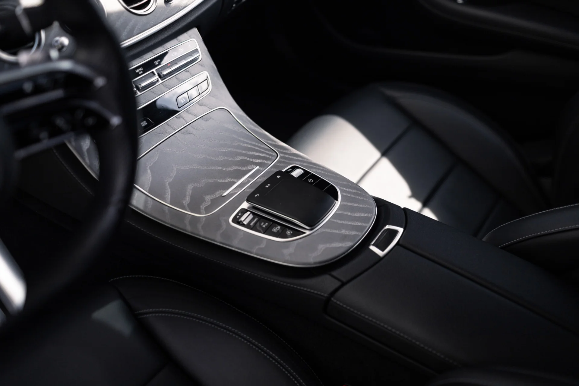 Аренда Mercedes E-Class без водителя - миниатюра 6