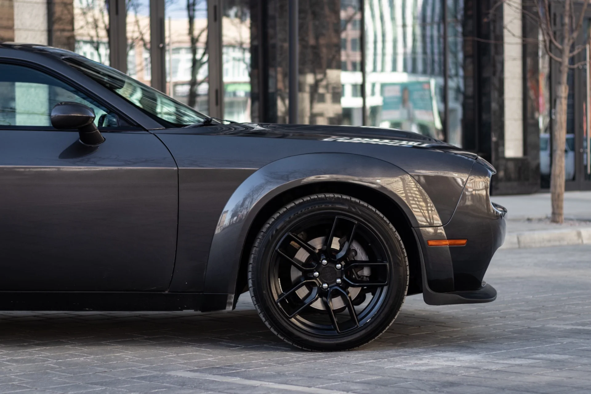 Аренда Dodge Challenger без водителя - миниатюра 5