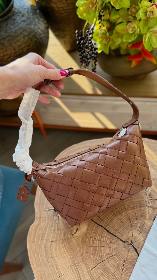 Сумка Charles&Keith оригинал - изображение 1