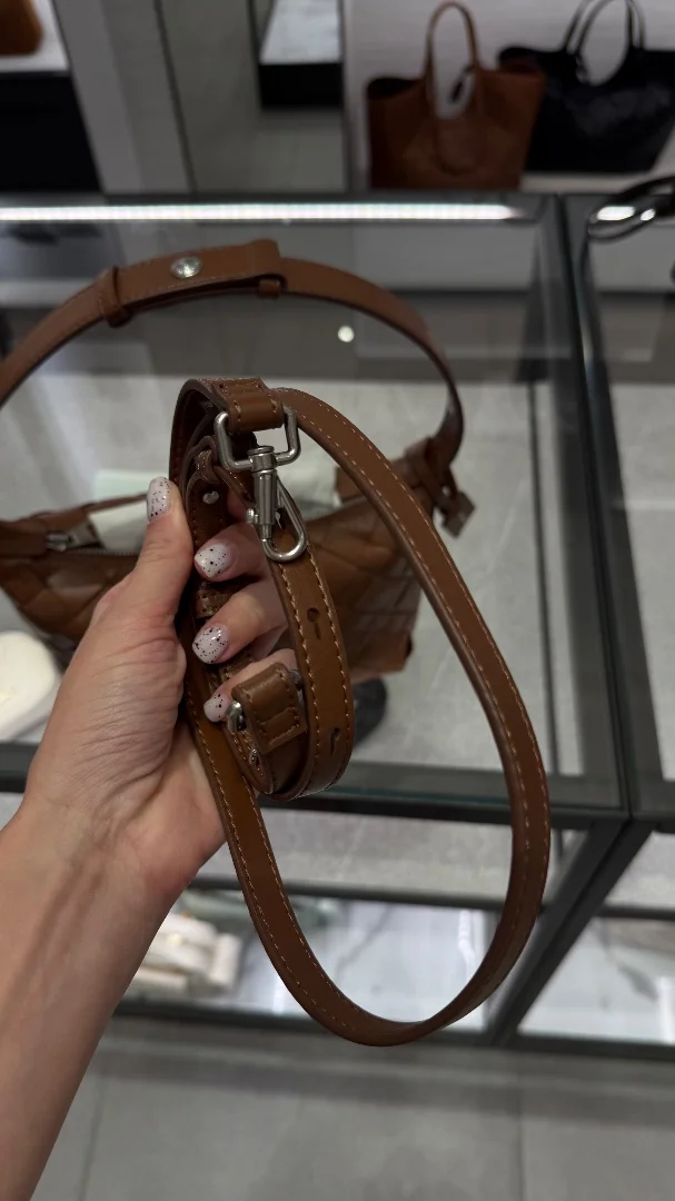 Сумка Charles&Keith оригинал - миниатюра 8