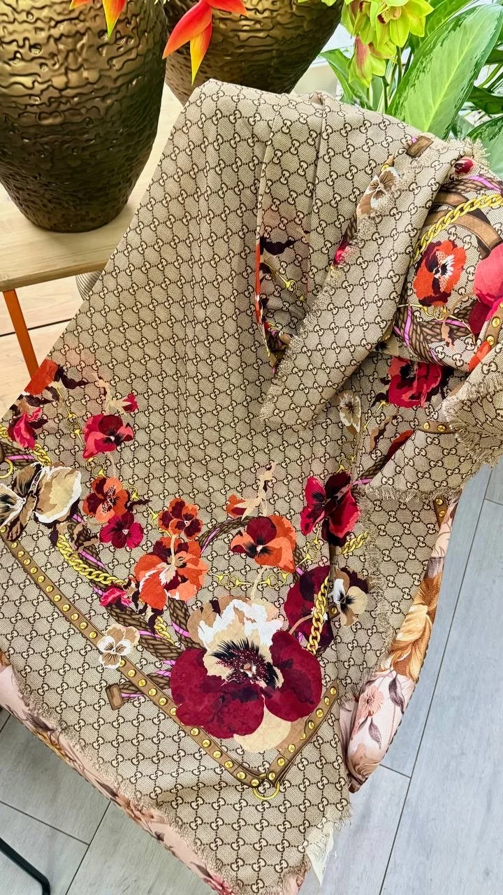 Палантин Gucci оригинал - миниатюра 2