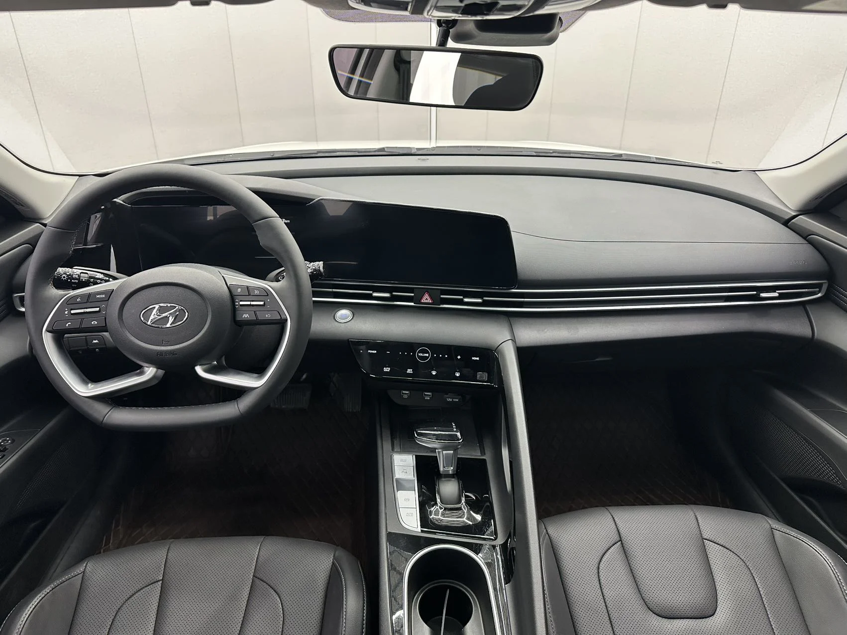 Hyundai Elantra - миниатюра 9