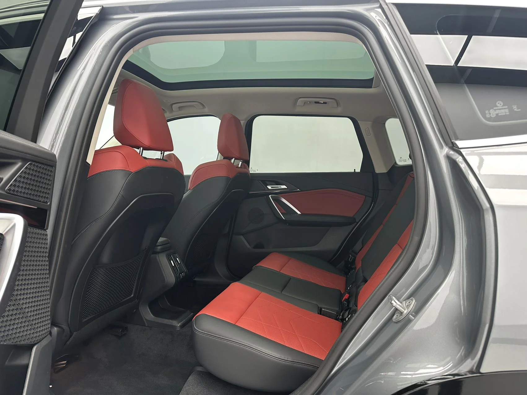 BMW X1 2023 год - миниатюра 8