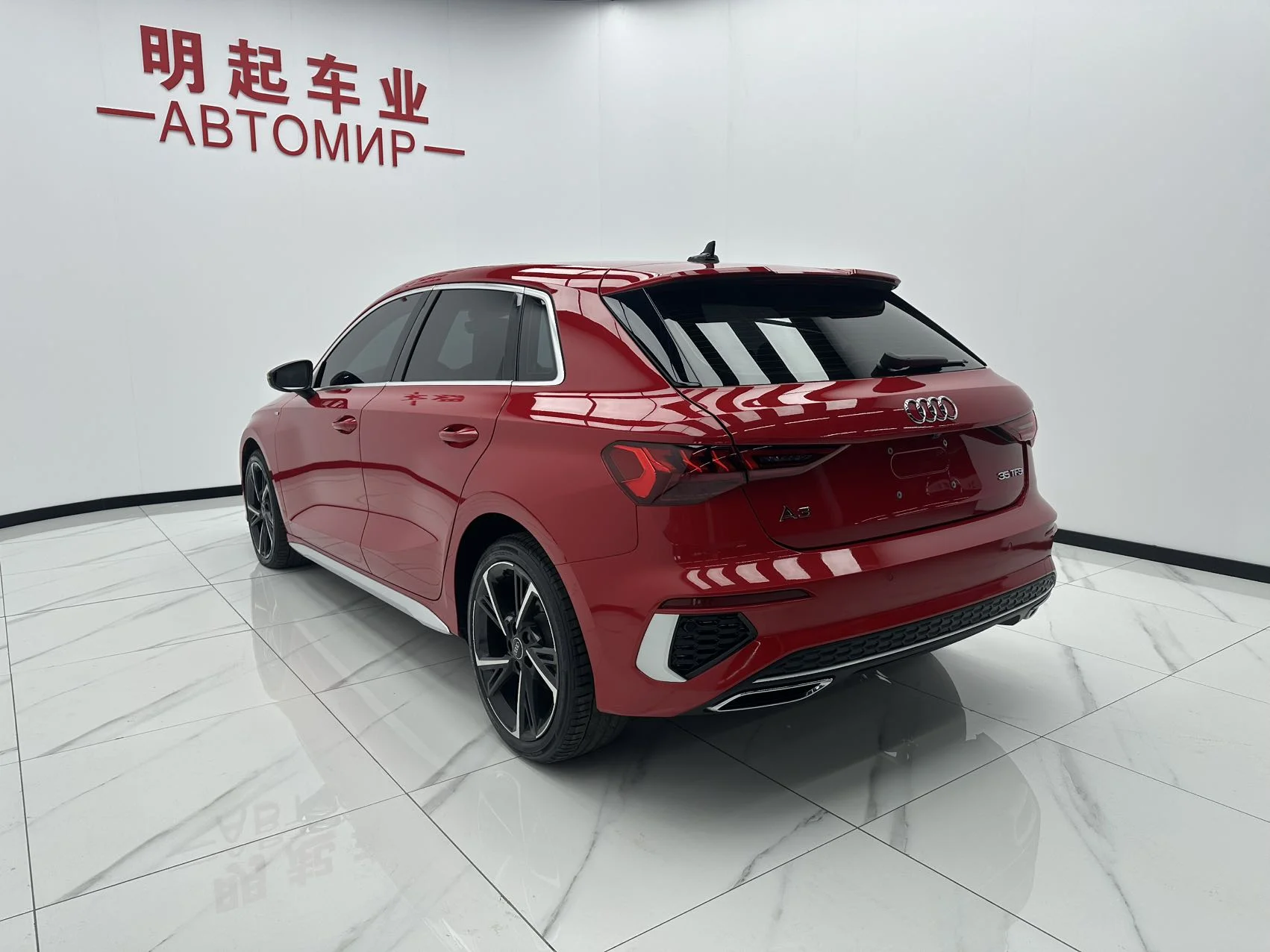 Audi A3 2023 год. - миниатюра 6