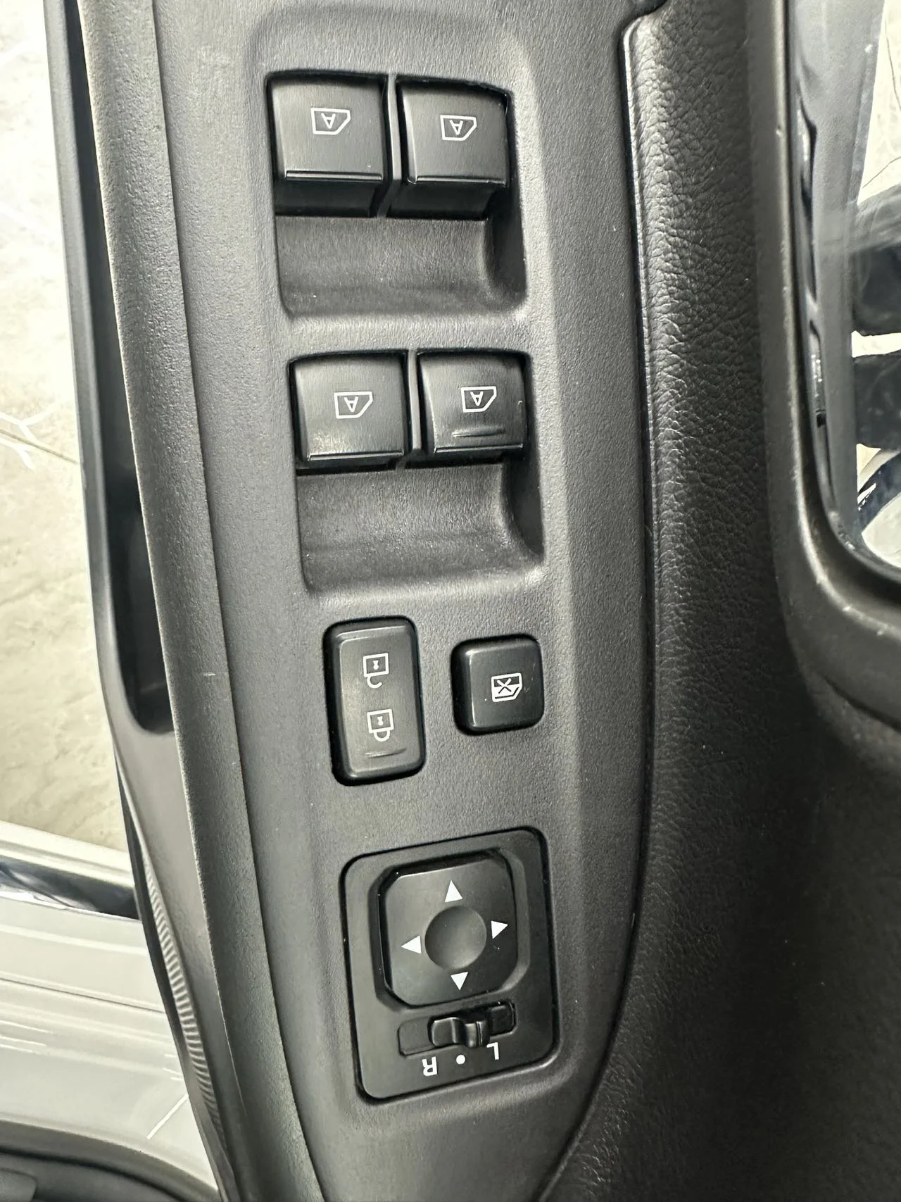 Mitsubishi Outlander - миниатюра 13