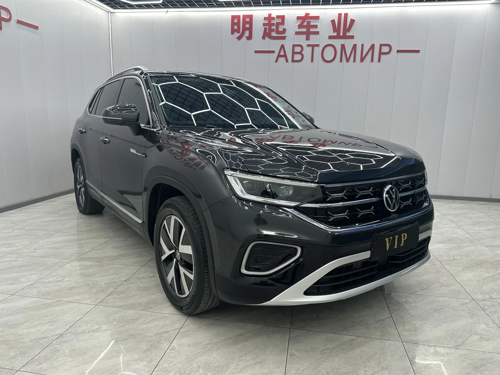 Volkswagen Tayron - миниатюра 2
