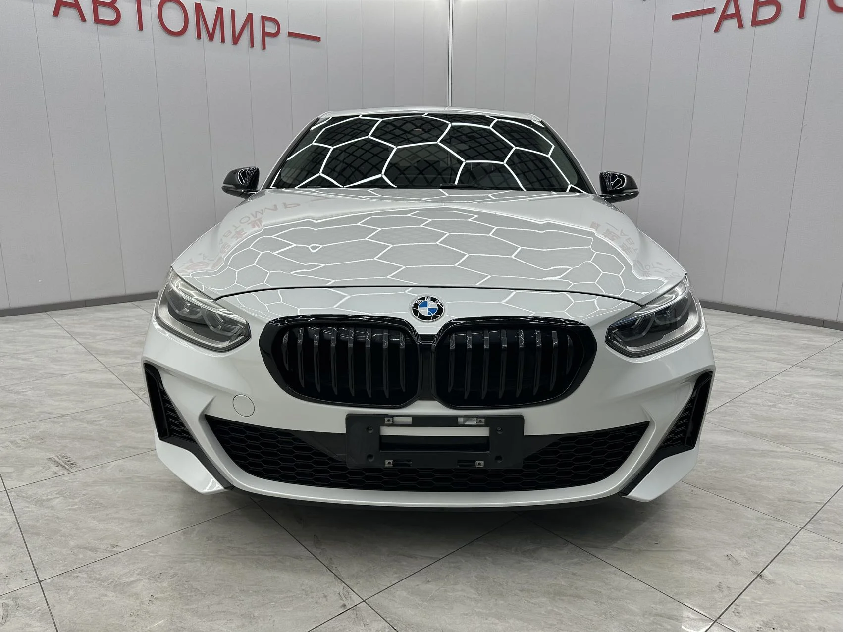 BMW 1-series 120i - изображение 1