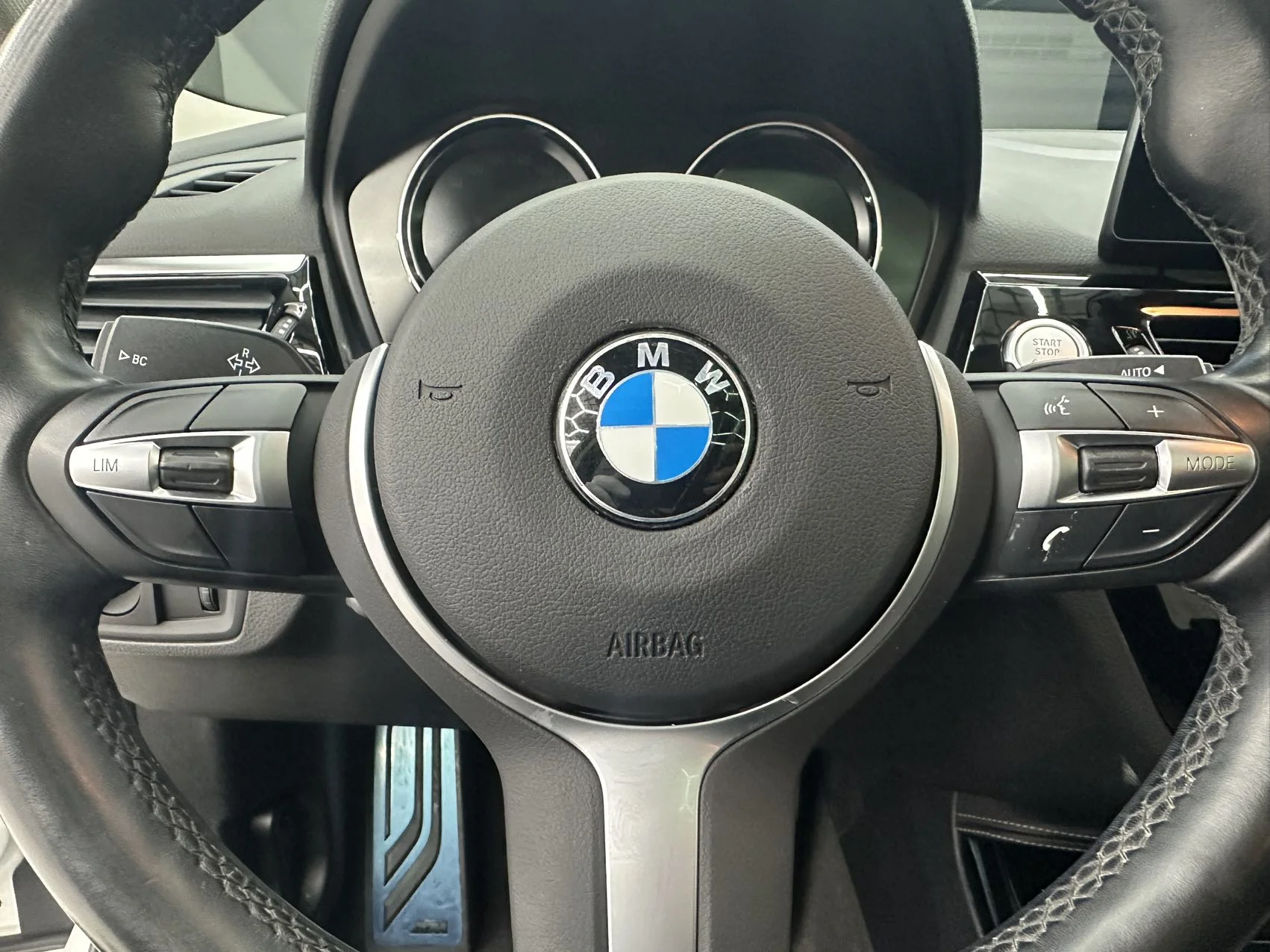 BMW 1-series 120i - миниатюра 12