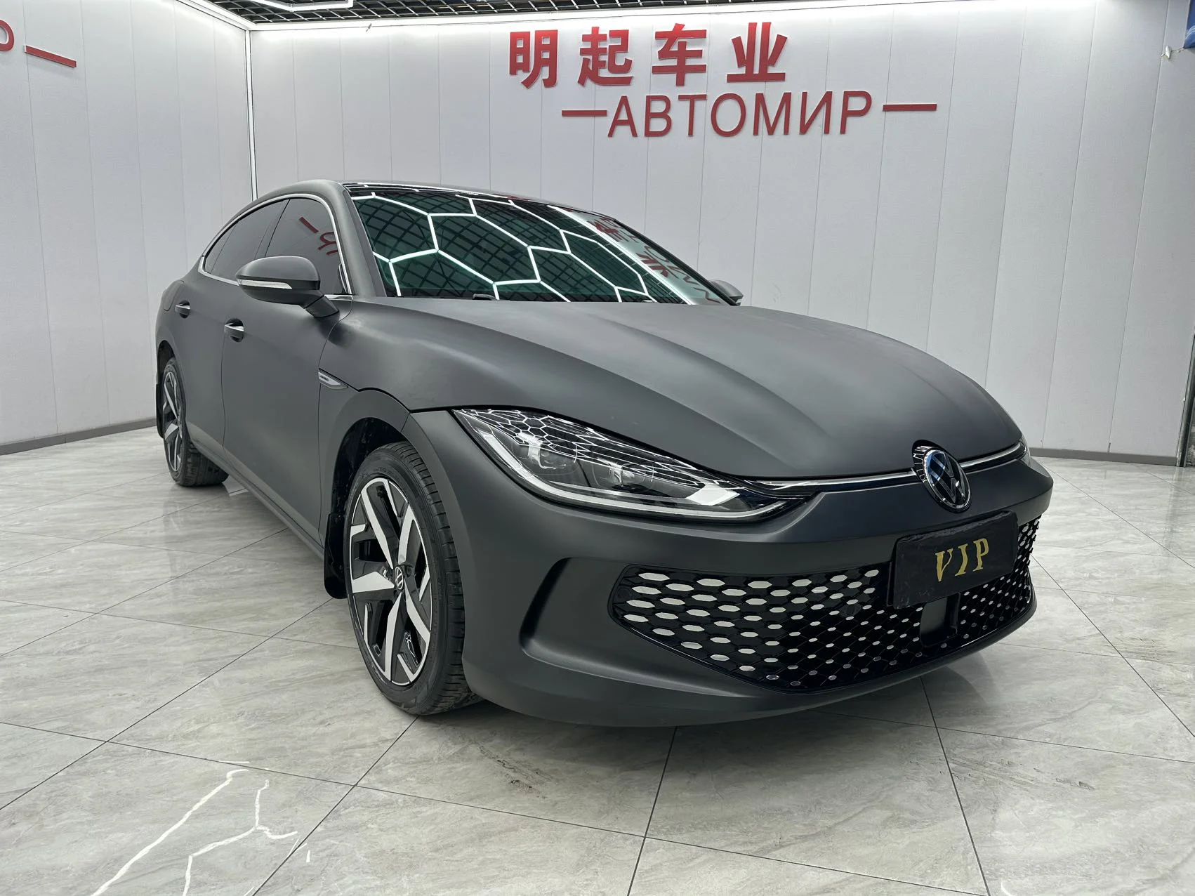Volkswagen Lamando L - миниатюра 2