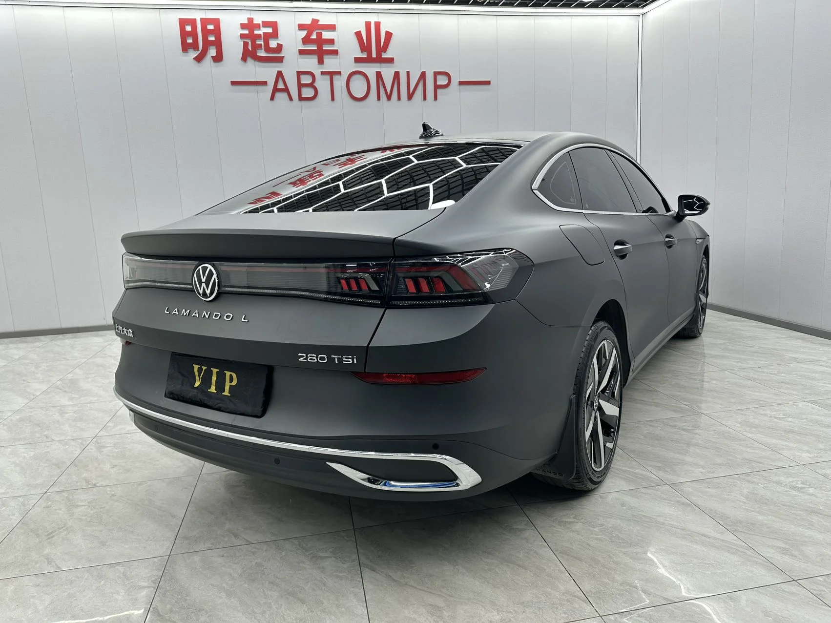 Volkswagen Lamando L - миниатюра 4