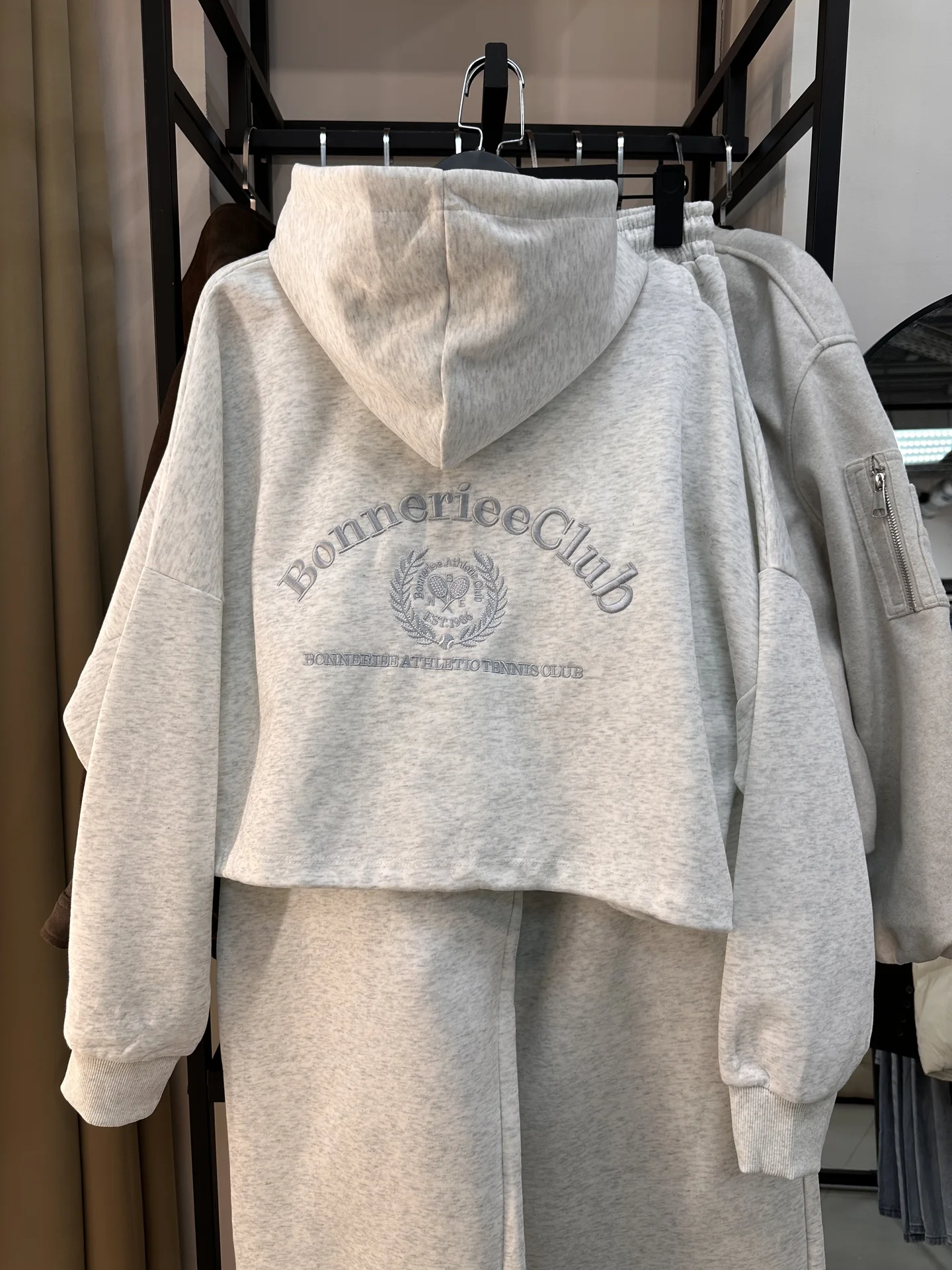 Костюм женский Bonnerie Club - изображение 1