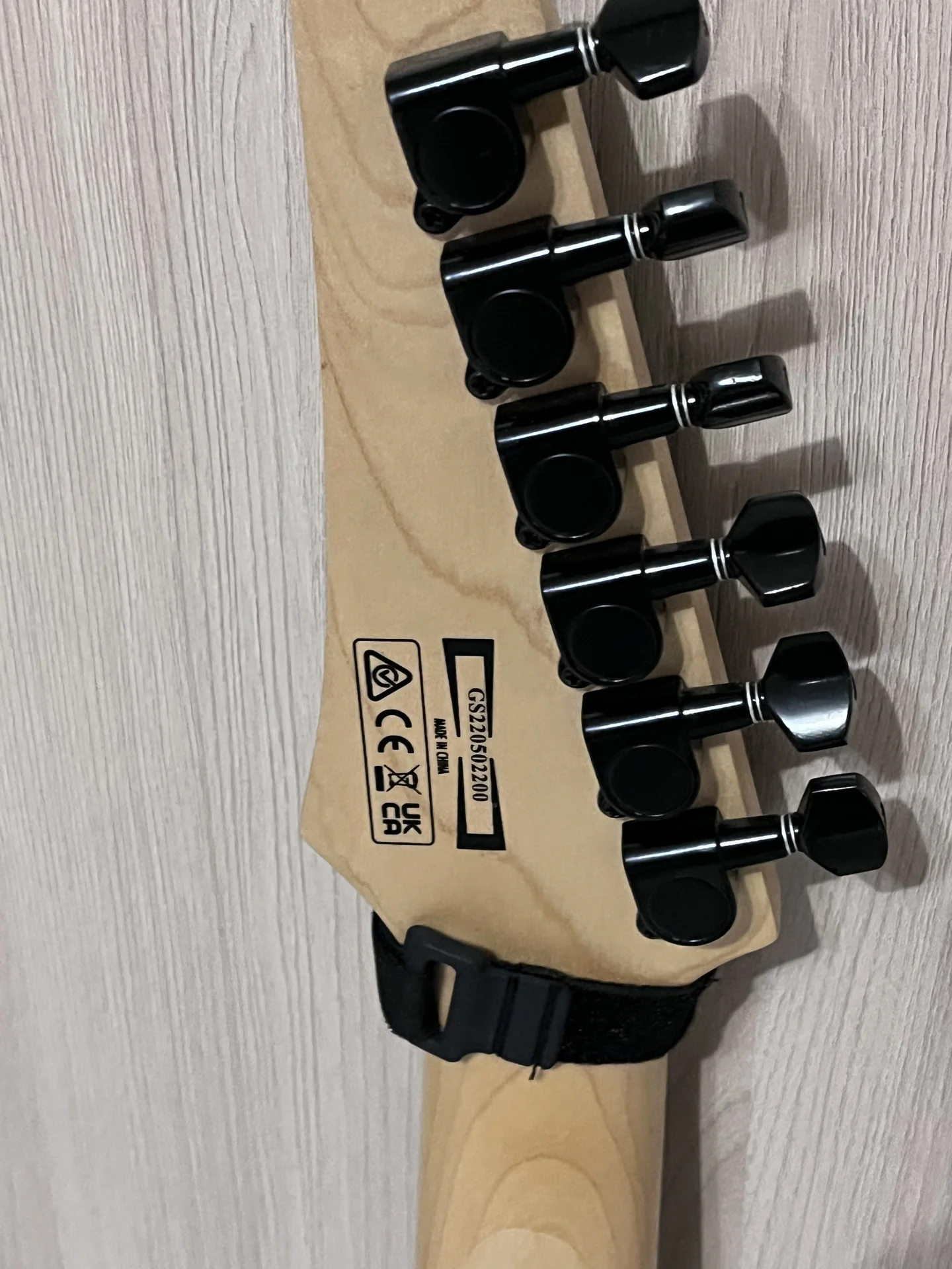 Электрогитара IBANEZ GRG 121 - миниатюра 4