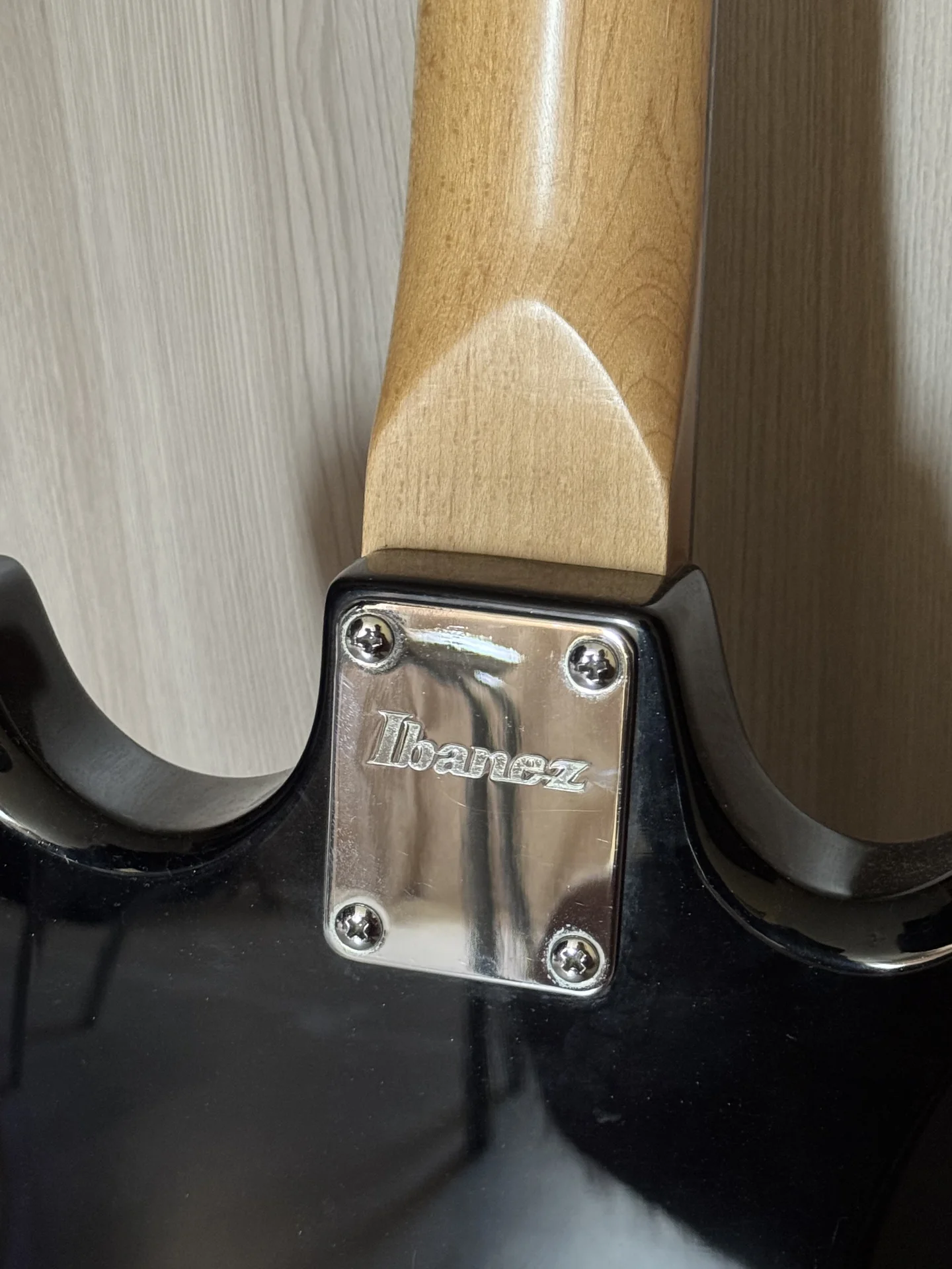 Электрогитара IBANEZ GAX 30 - миниатюра 6