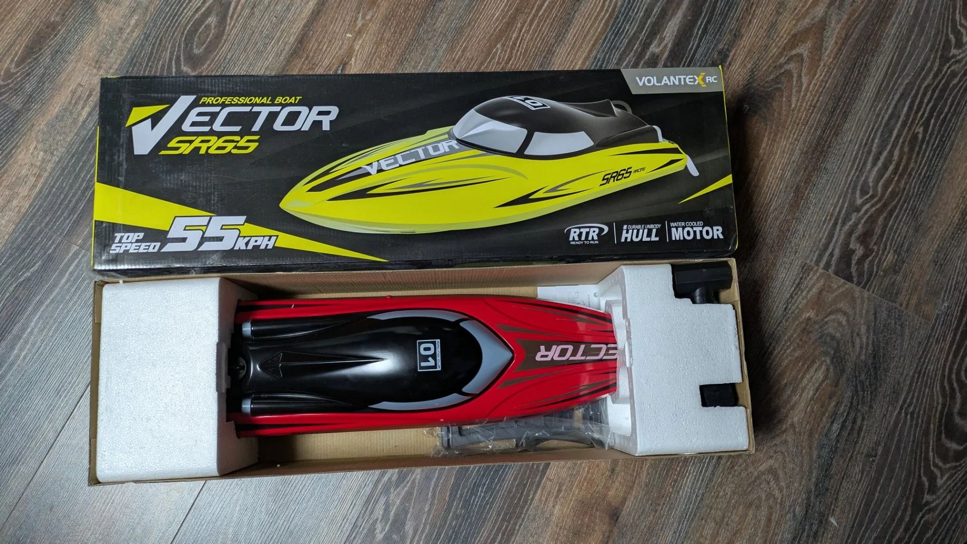 Радиоуправляемый катер Volantex RC Vector SR65 2.4G RTR 2.4G - изображение 1