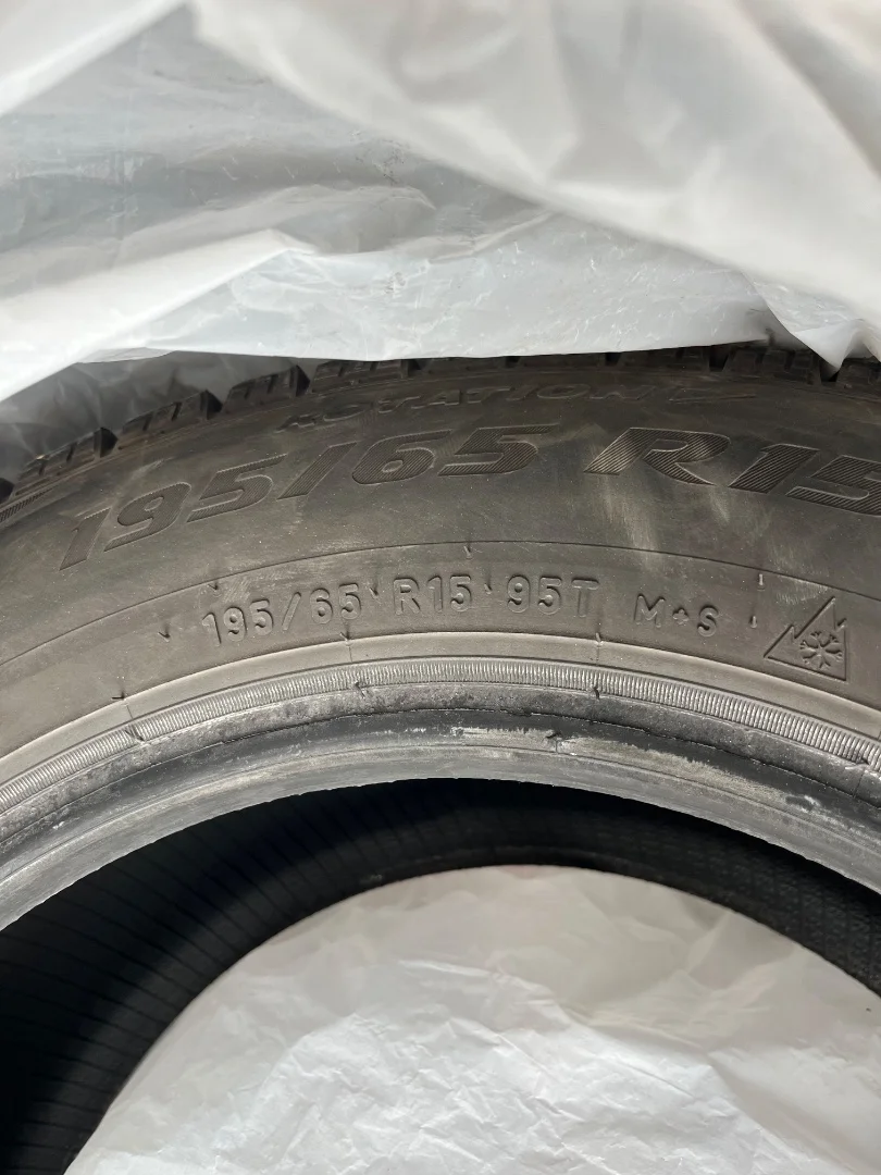 Зимние шины Pirelli Ice Zero FR 195/65 R15 95T - миниатюра 7