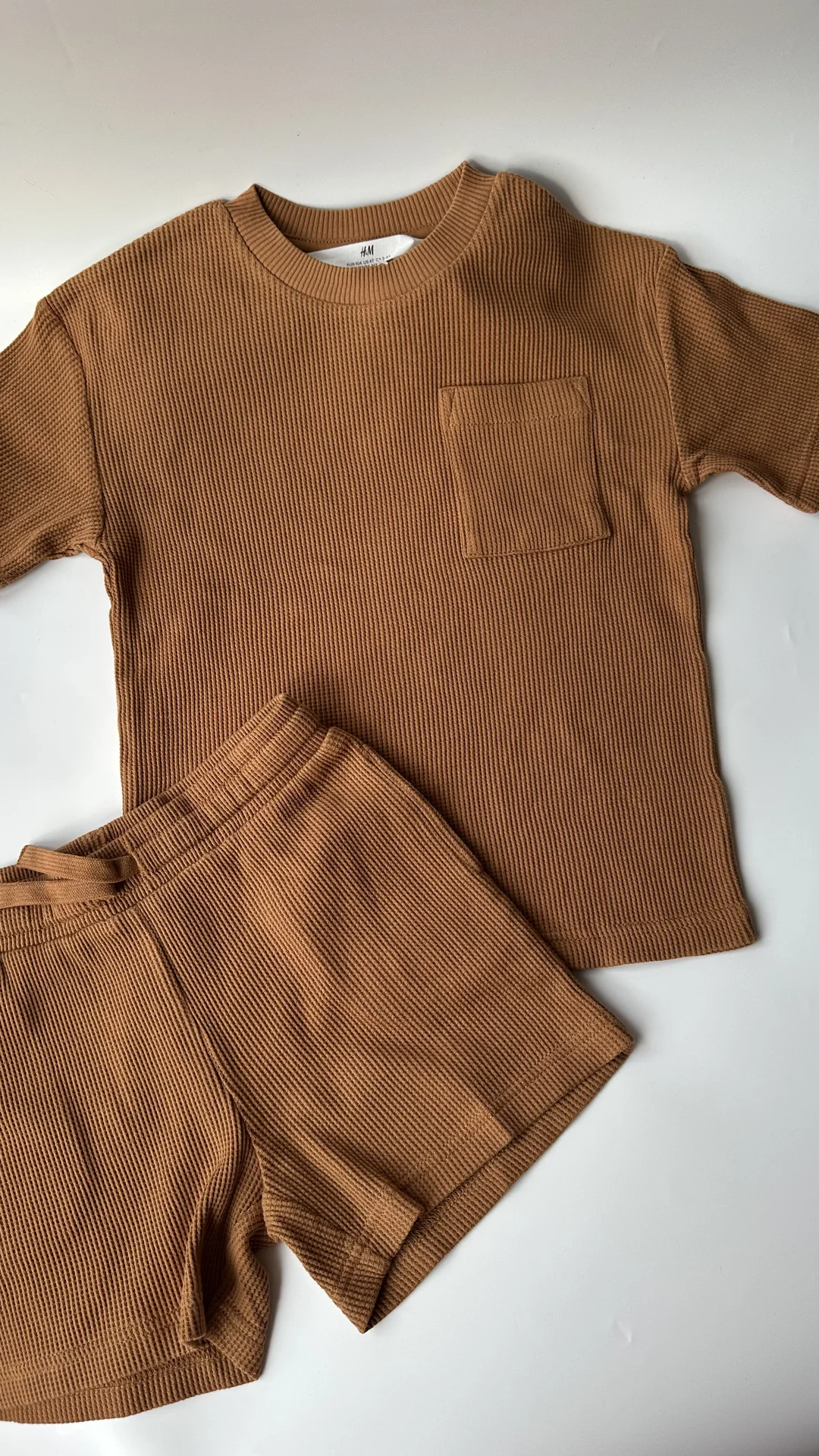 Костюм летний для мальчика H&M 104 - миниатюра 2