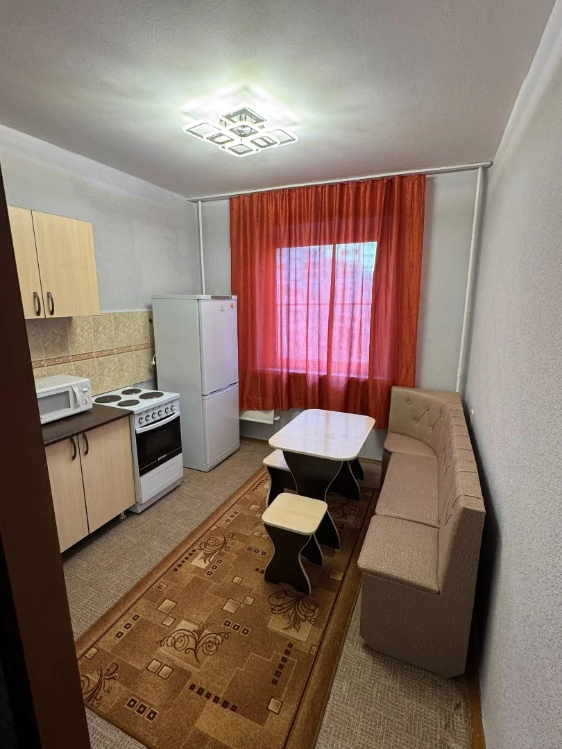 СДАМ 1-к.кв. ,по ул. Чичерина д. 38 А - миниатюра 2