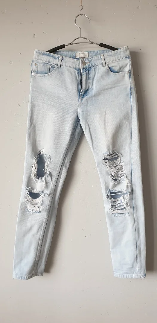 Джинсы женские рваные голубые Stradivarius 42-44 - миниатюра 2