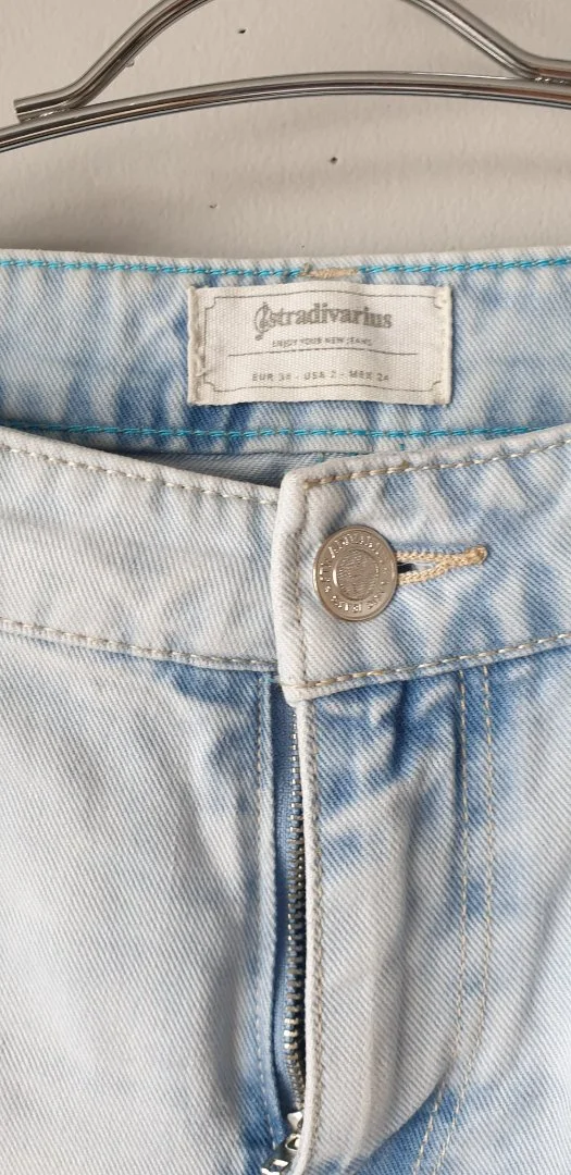 Джинсы женские рваные голубые Stradivarius 42-44 - миниатюра 5