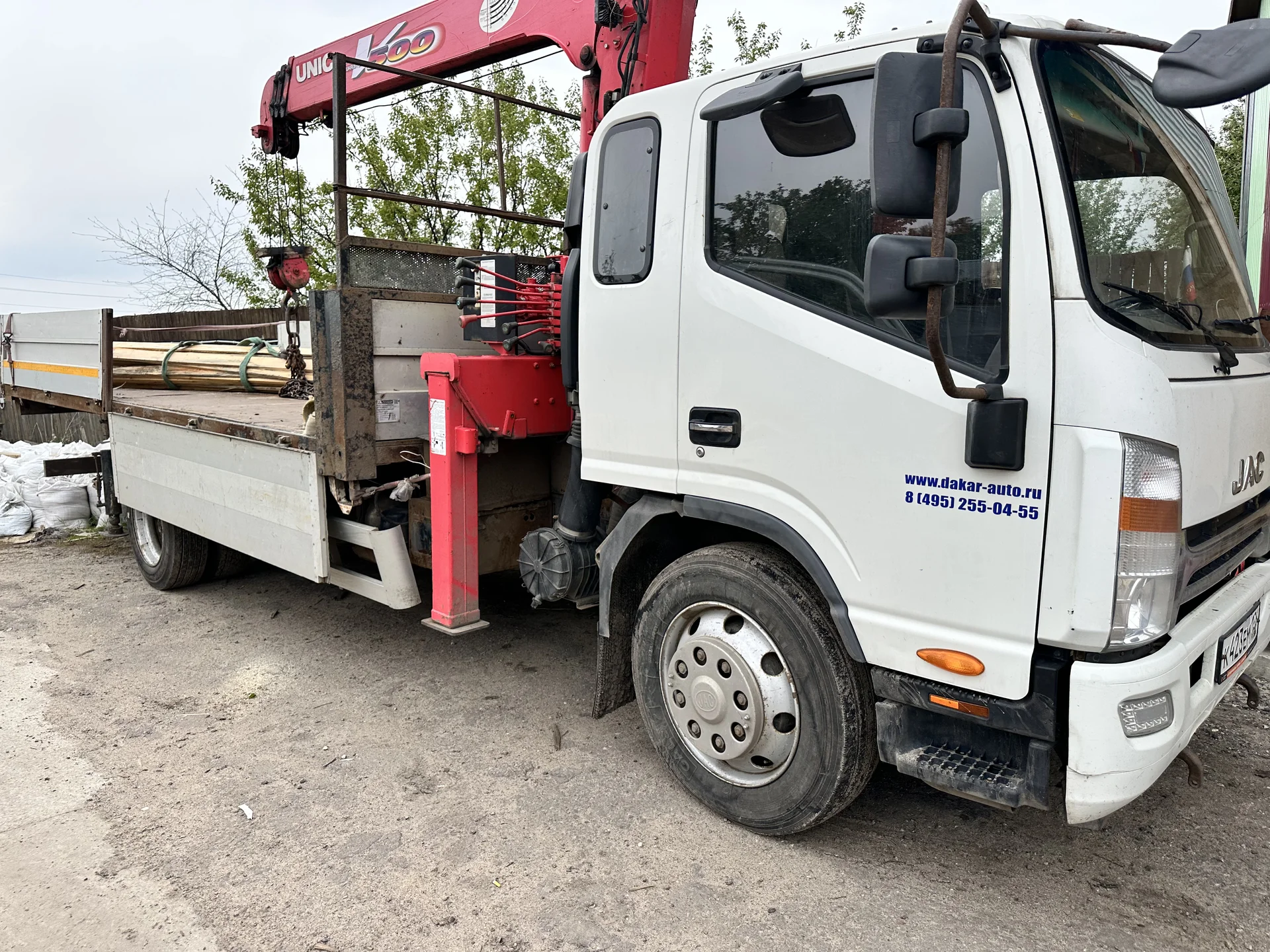 Кран-манипулятор JAC N120 (бортовой грузовик) - миниатюра 2