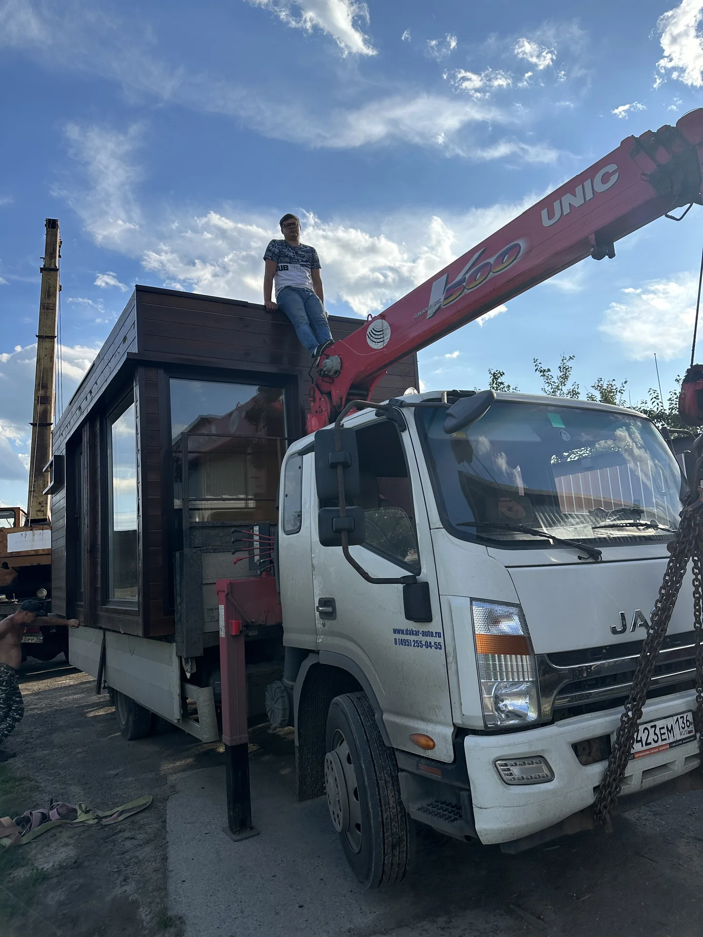 Кран-манипулятор JAC N120 (бортовой грузовик) - миниатюра 6