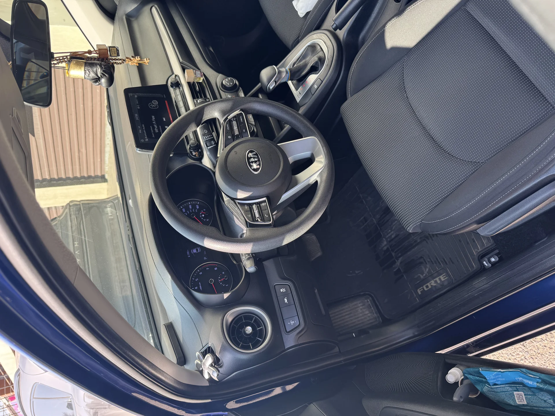 KIA FORTE 2019 г, 2.0 AT - миниатюра 8