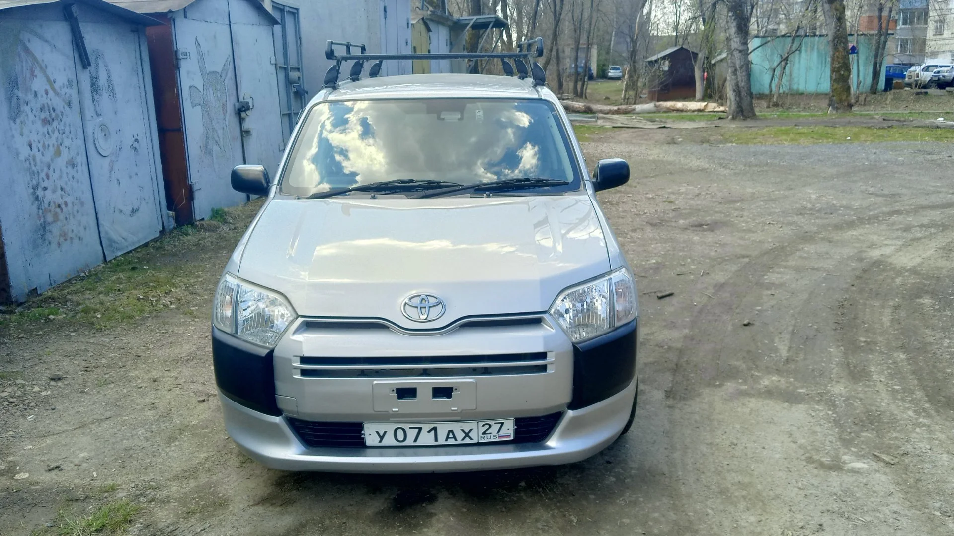 Toyota succeed - миниатюра 2