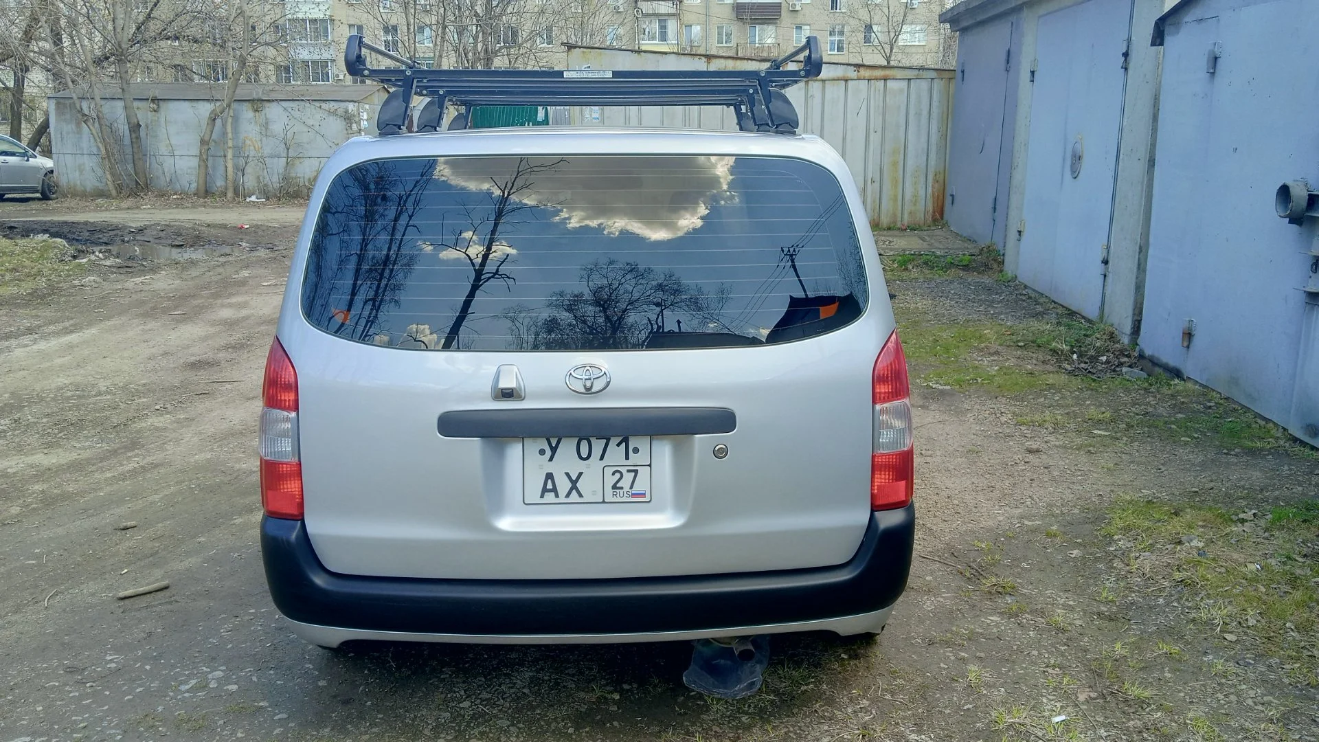 Toyota succeed - миниатюра 4