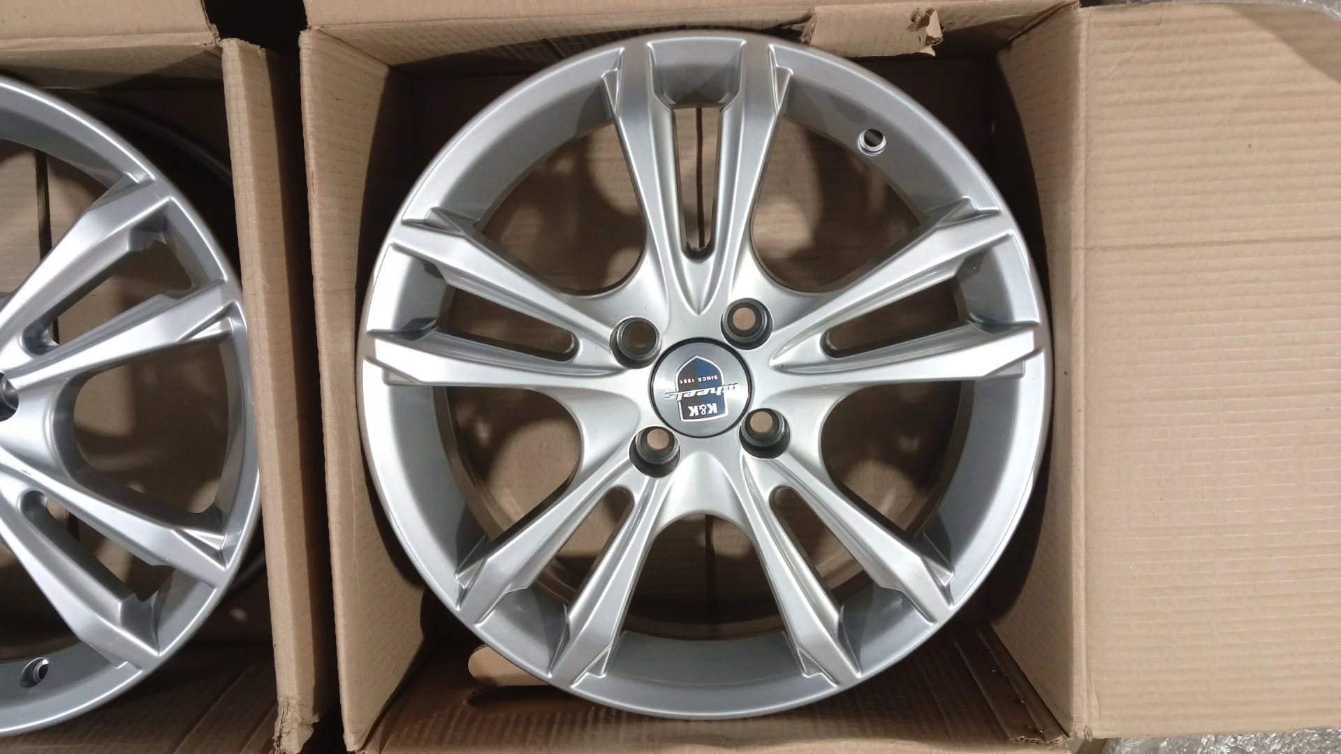 R16, 4x100 ноаве - миниатюра 2