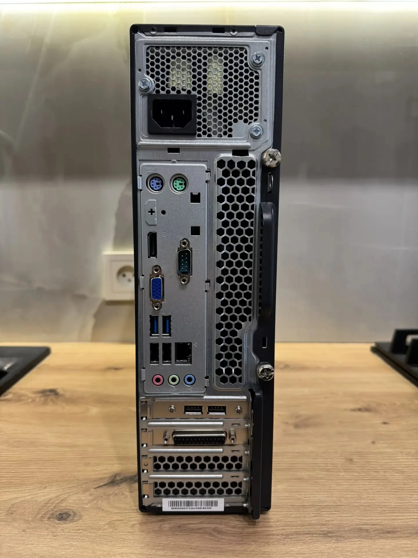 Lenovo ThinkCentre m79 - миниатюра 4