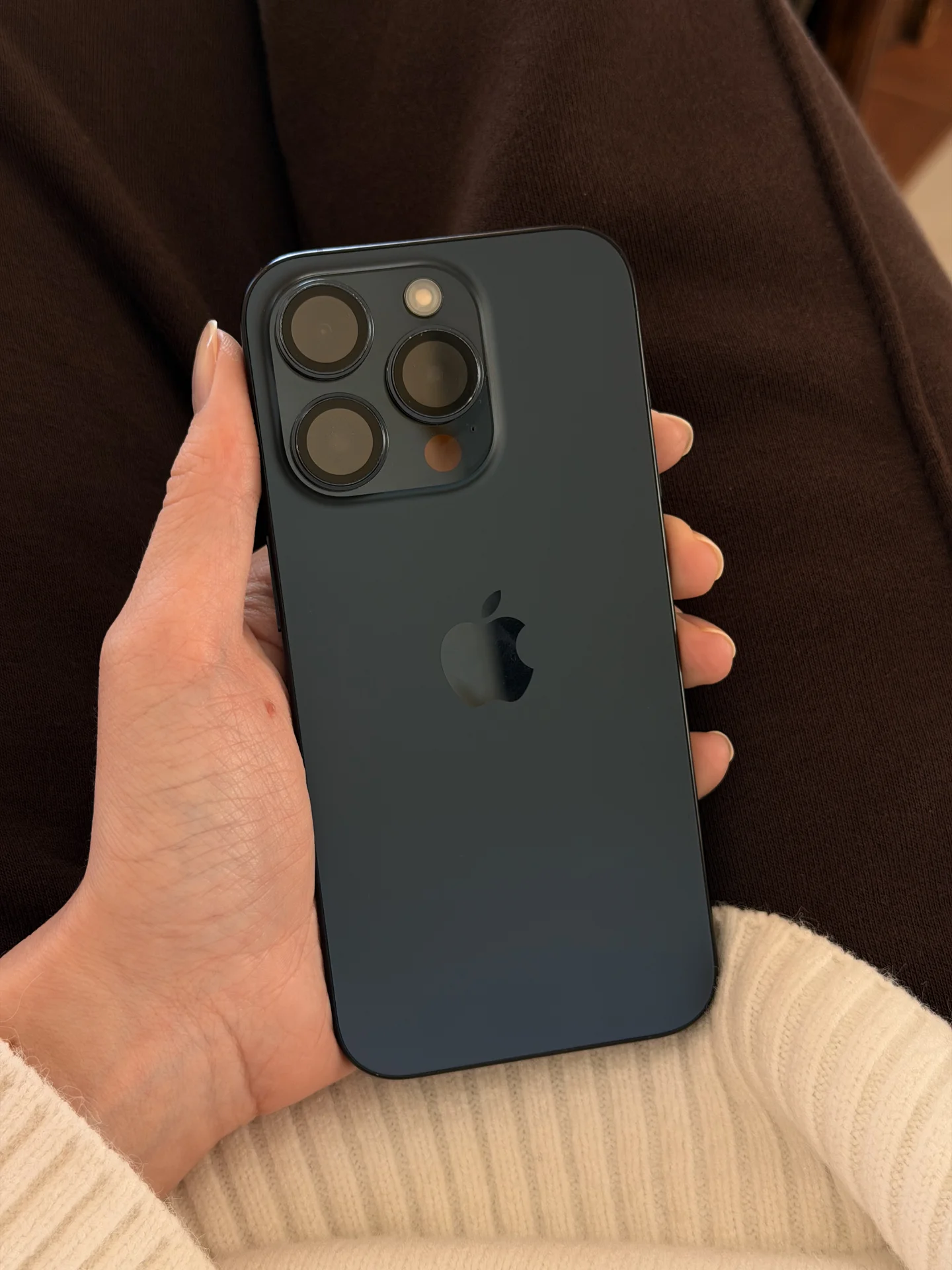 iPhone 15 pro 256 гб 2 сим синий б/у - миниатюра 3