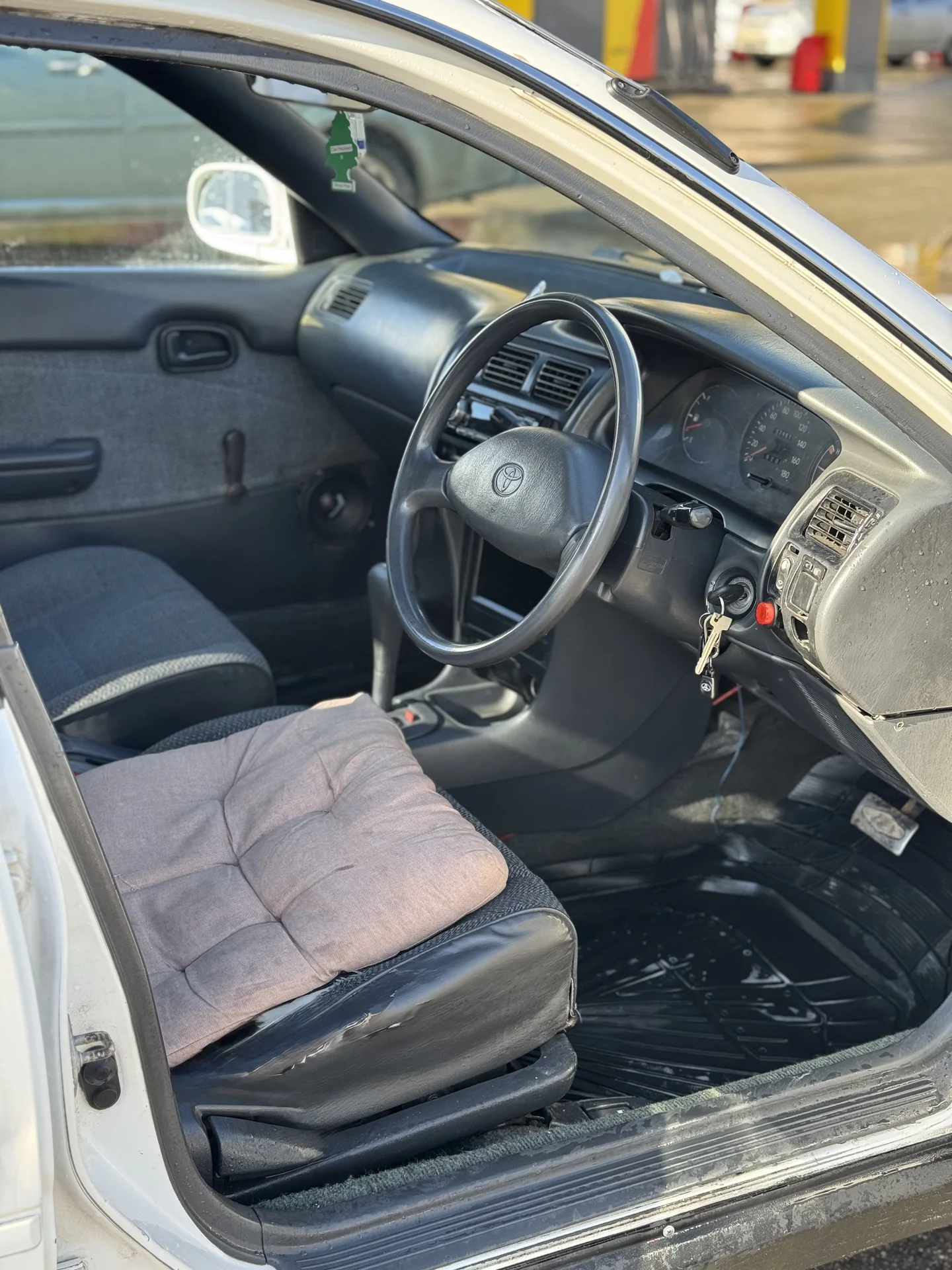 Продам Toyota Corolla E100 - миниатюра 10
