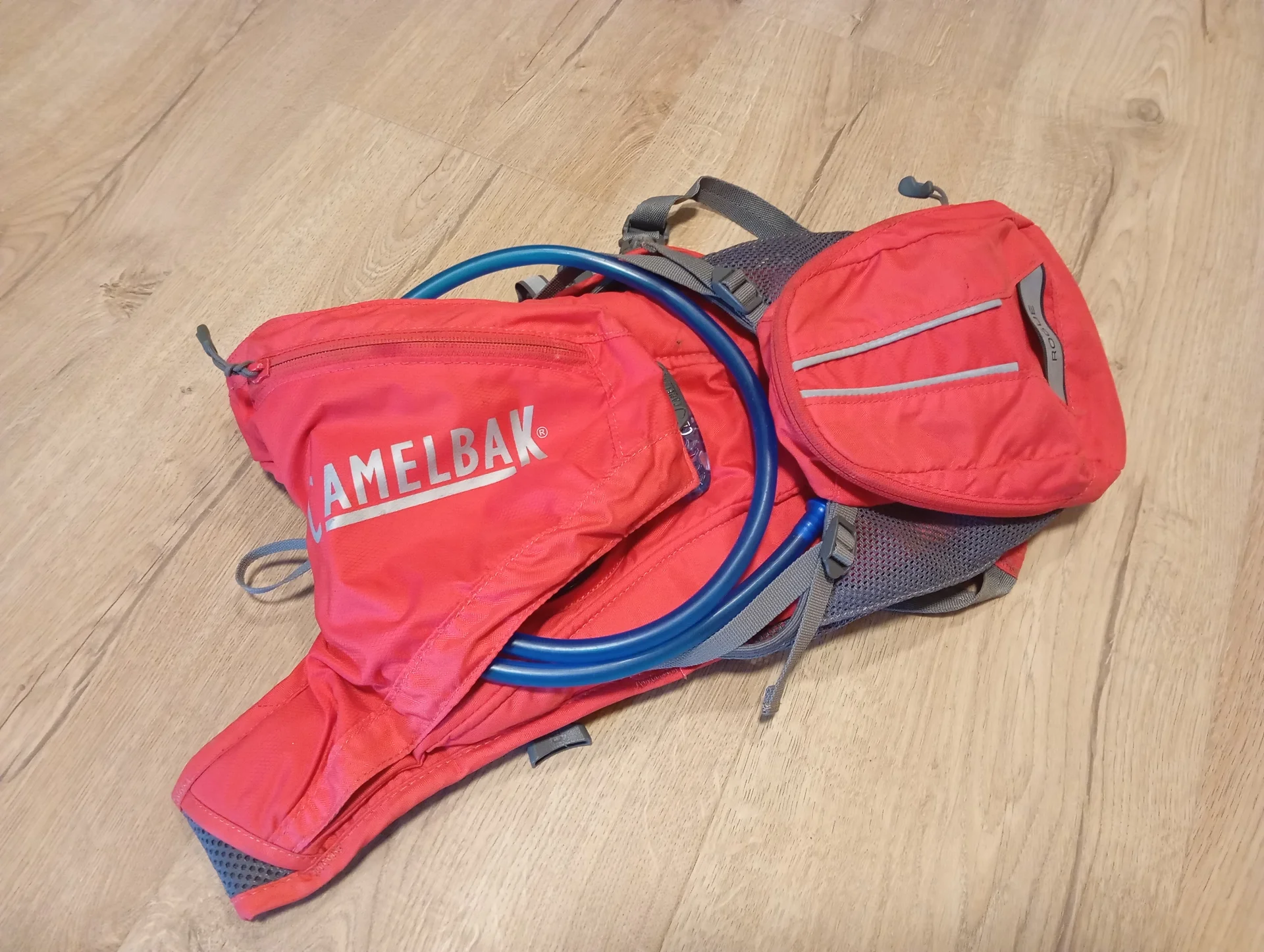 Мини рюкзак питьевая система Camelback - миниатюра 2