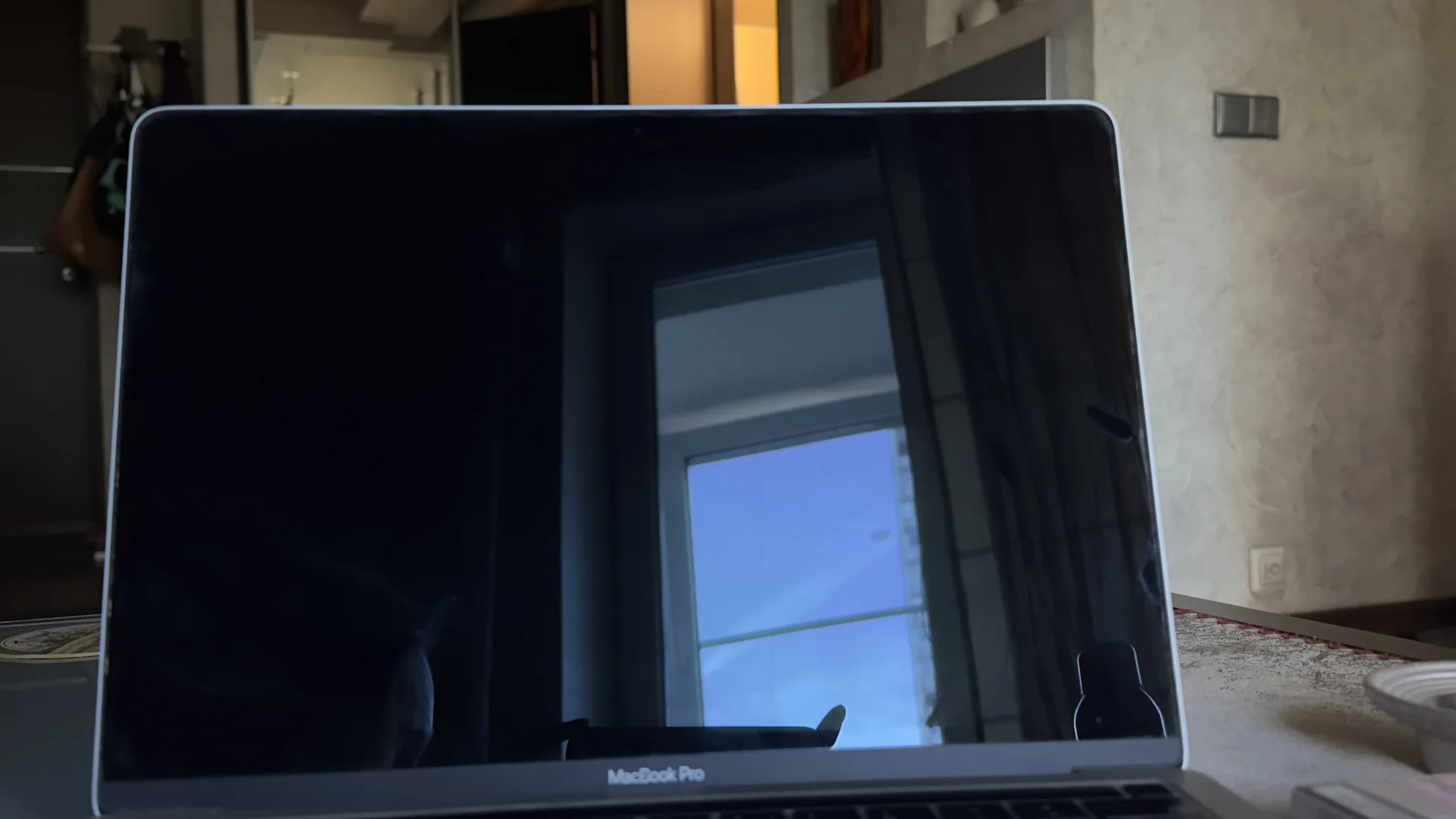 Apple MacBook Pro 13” M1 (16GB / 256GB) - миниатюра 7