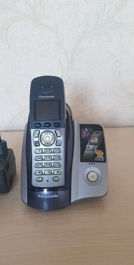 Радиотелефон Panasonic - миниатюра 2