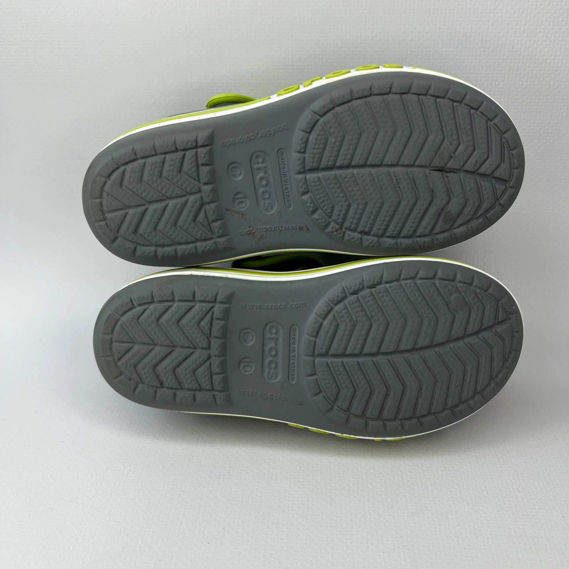 Сандалии Crocs C10 оригинал серые - миниатюра 11