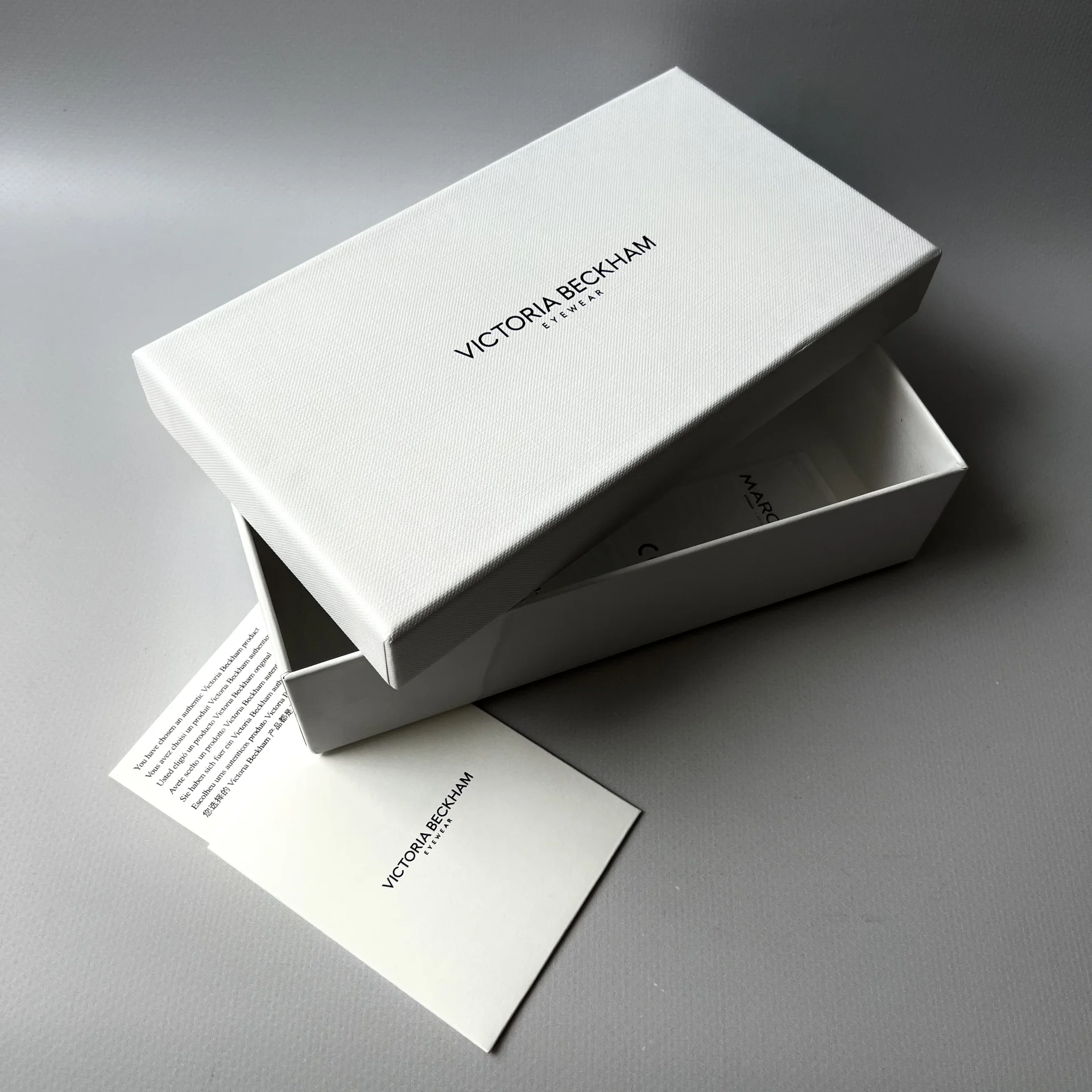 Коробка Victoria Beckham от очков оригинал