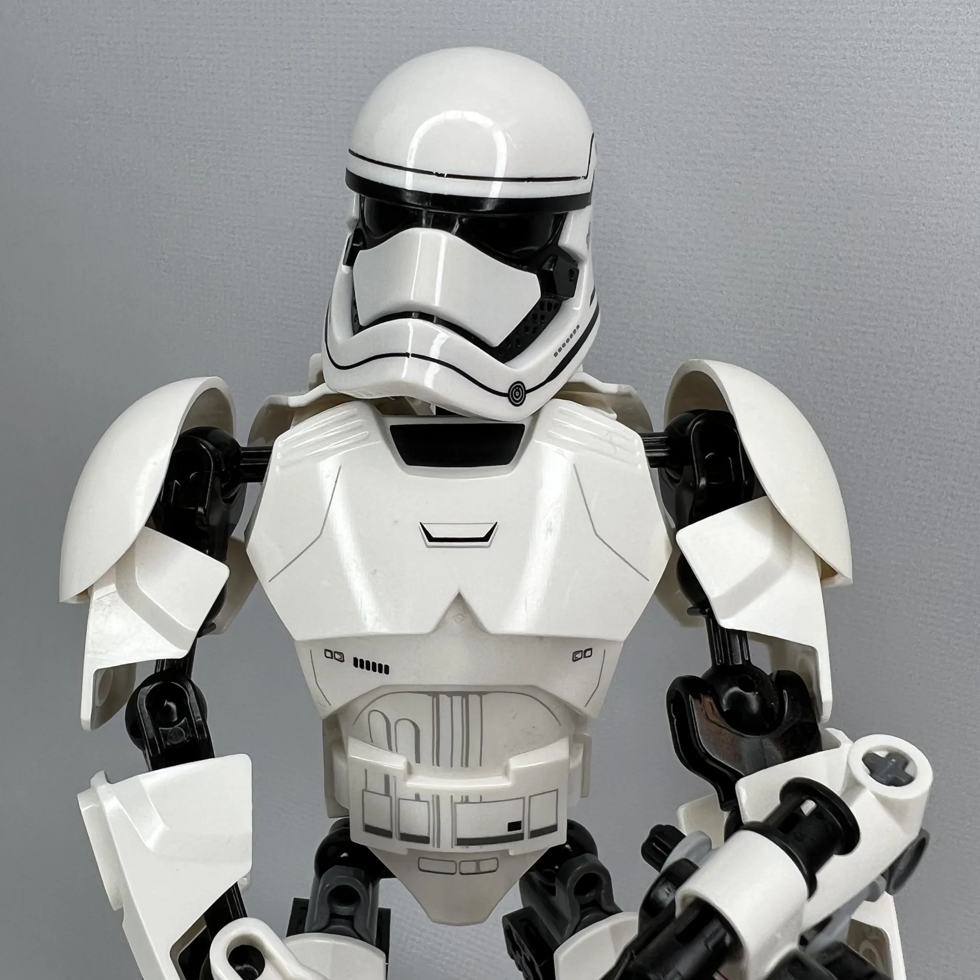 Lego Star Wars 75114 Штурмовик Первого Ордена - миниатюра 2
