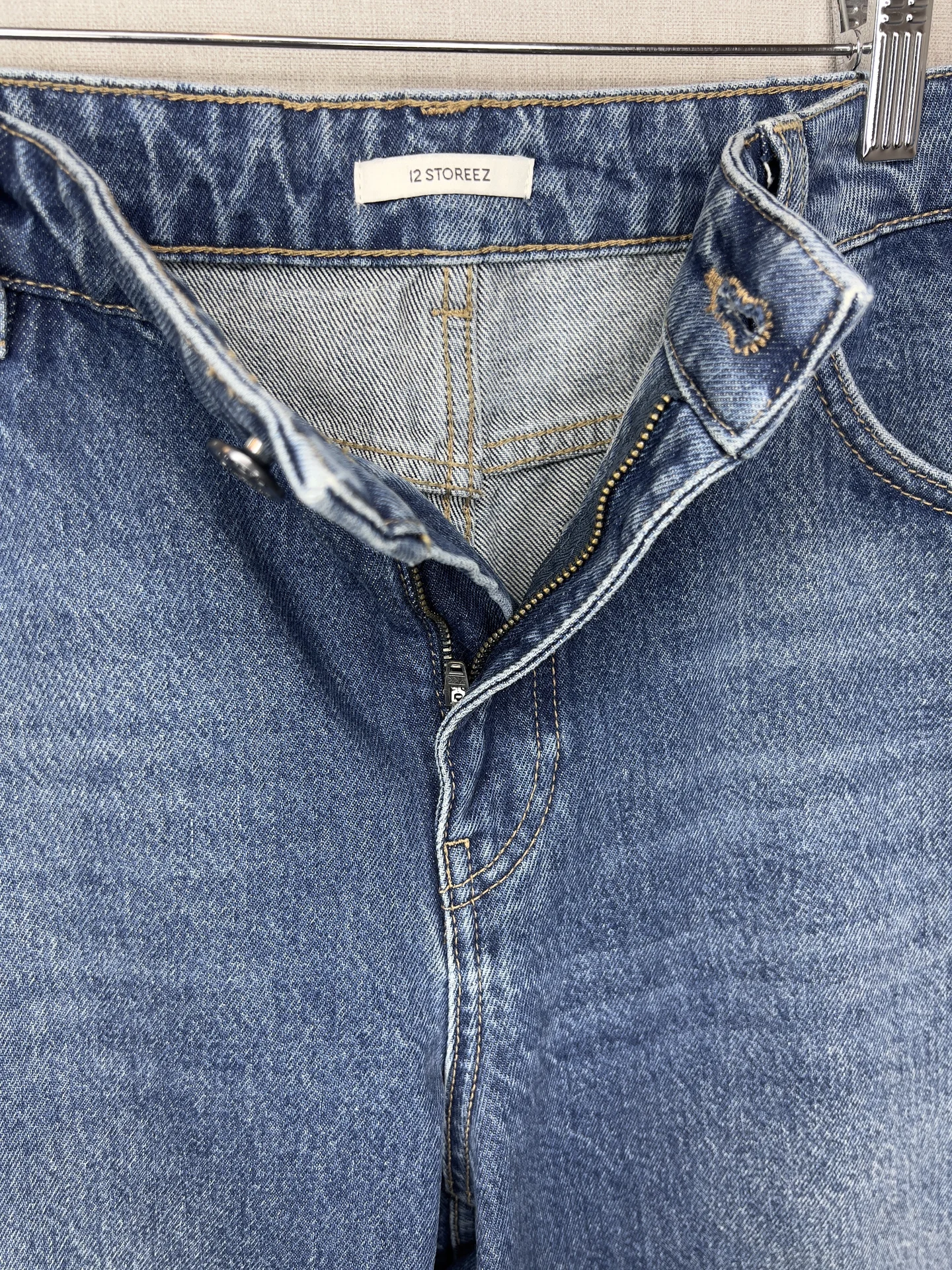 Джинсы 12 Storeez Straight 334 женские - миниатюра 4