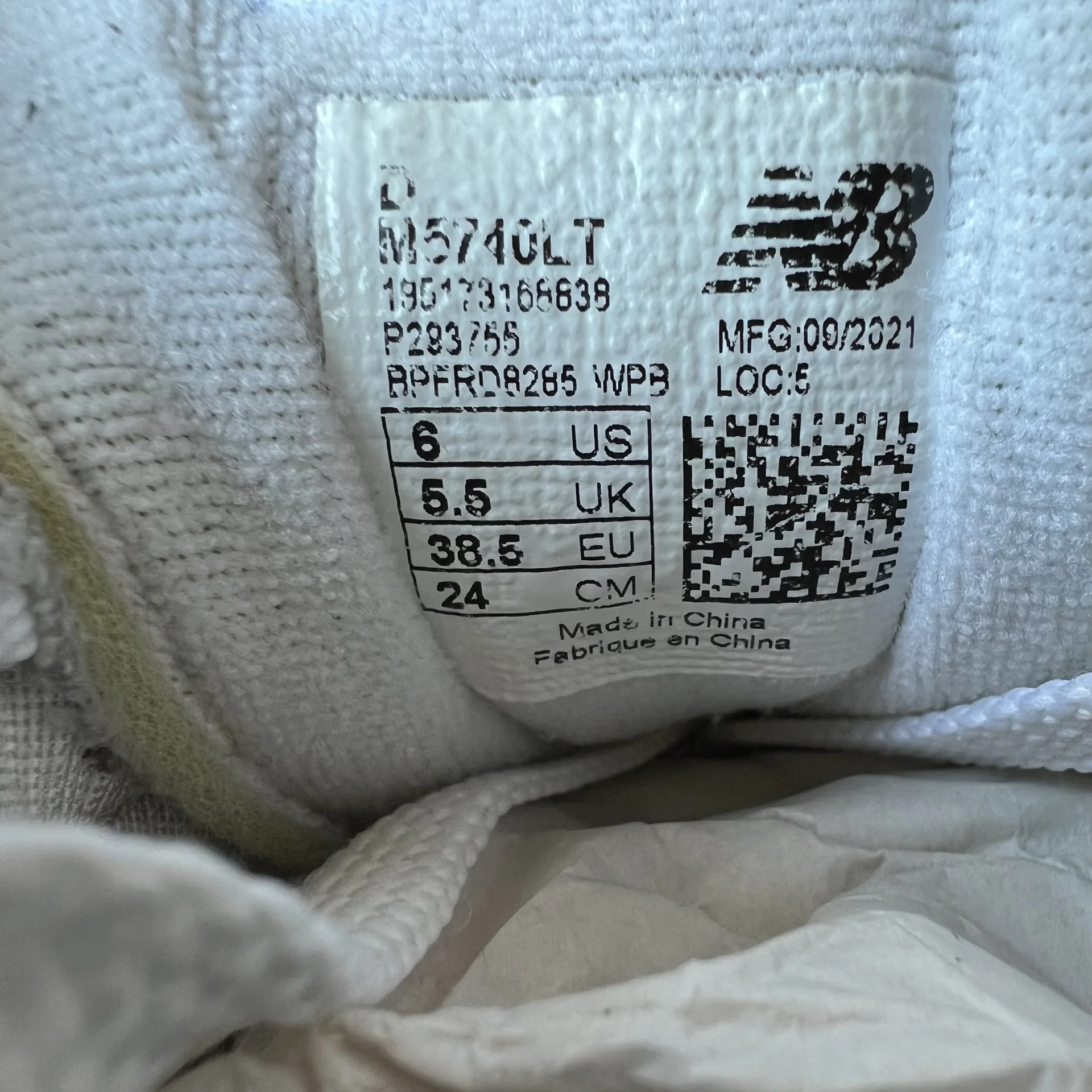 Кроссовки New Balance кожаные белые 38,5 оригинал - миниатюра 9