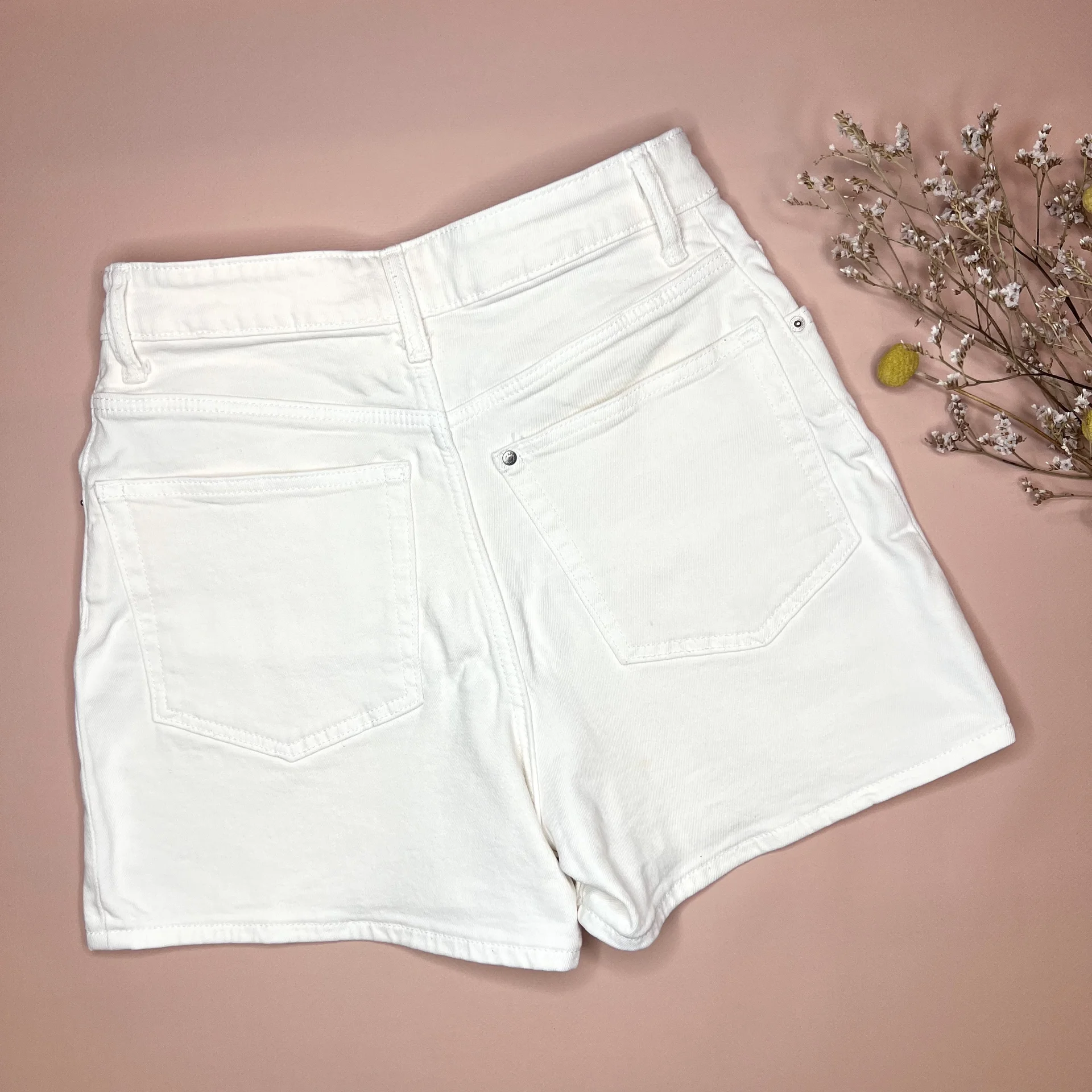 Шорты H&M XS (34) джинсовые белые короткие - миниатюра 5