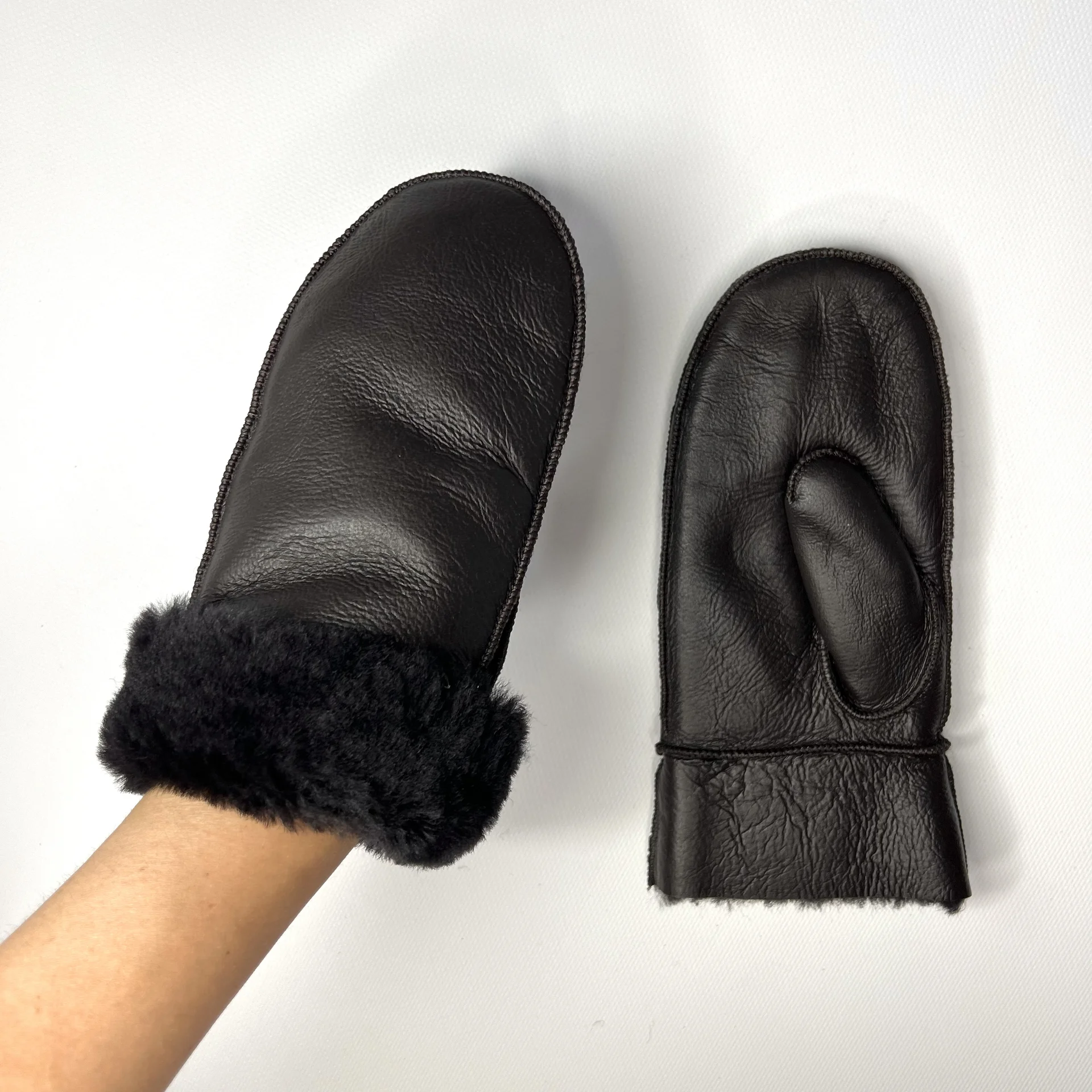 Новые варежки из овчины L коричневые - миниатюра 6